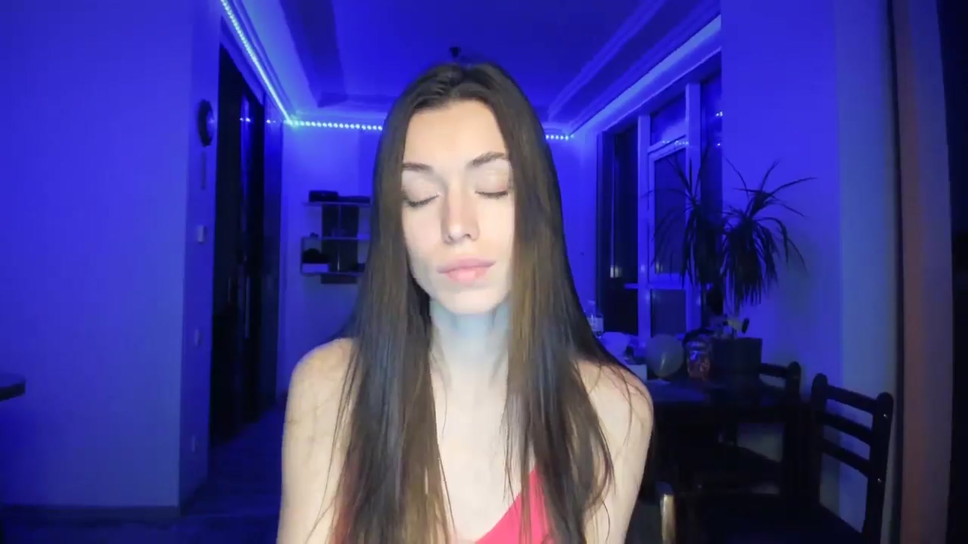Gallery image thumbnail from laurensaenz's myfreecams stream on, 04/13/2025, 19:54 image 16 of 20