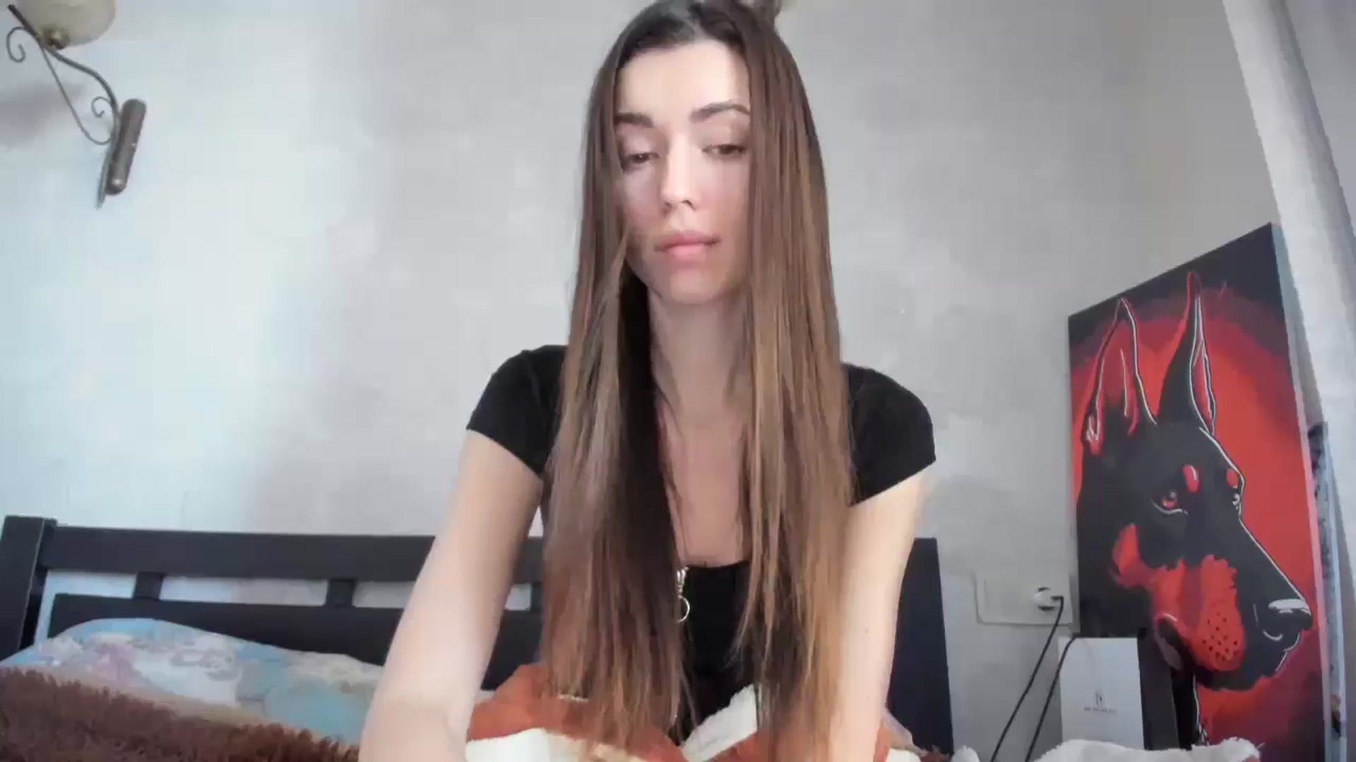 Gallery image thumbnail from laurensaenz's myfreecams stream on, 04/14/2025, 10:11 image 14 of 20