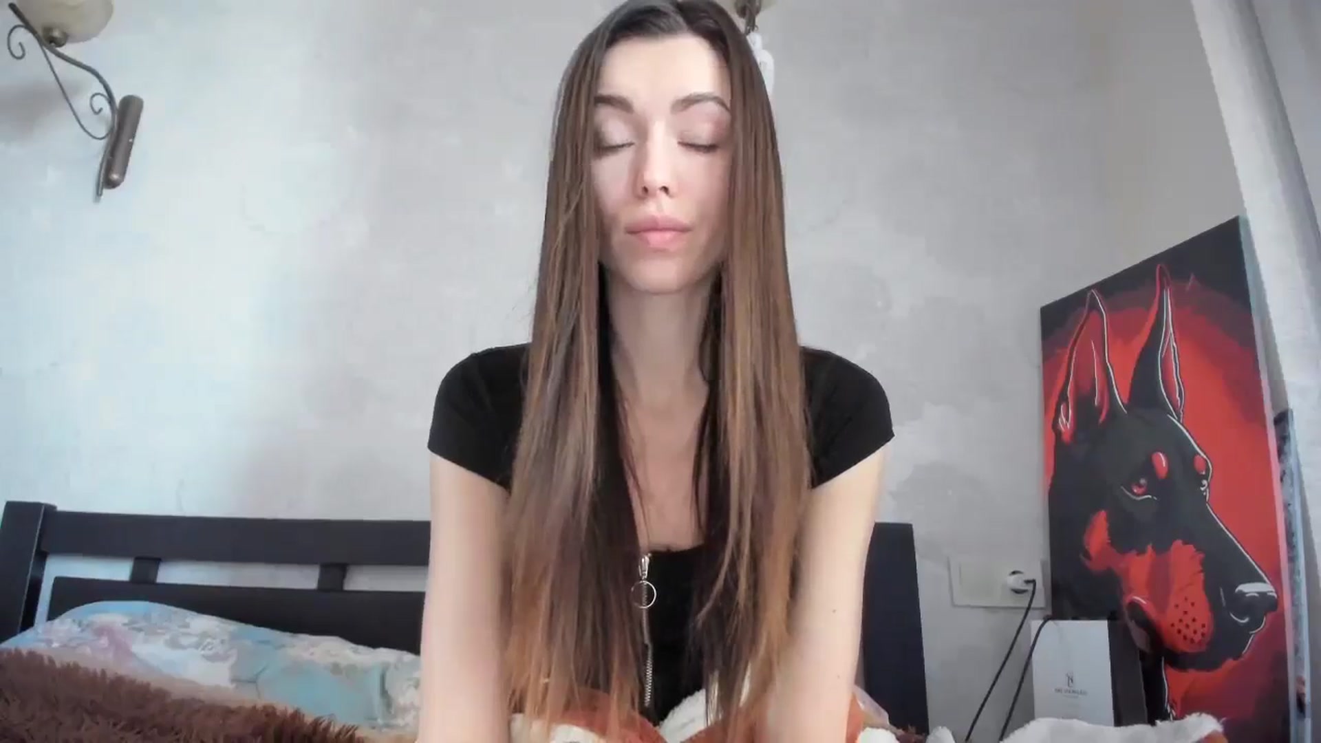 Gallery image thumbnail from laurensaenz's myfreecams stream on, 04/14/2025, 10:11 image 15 of 20