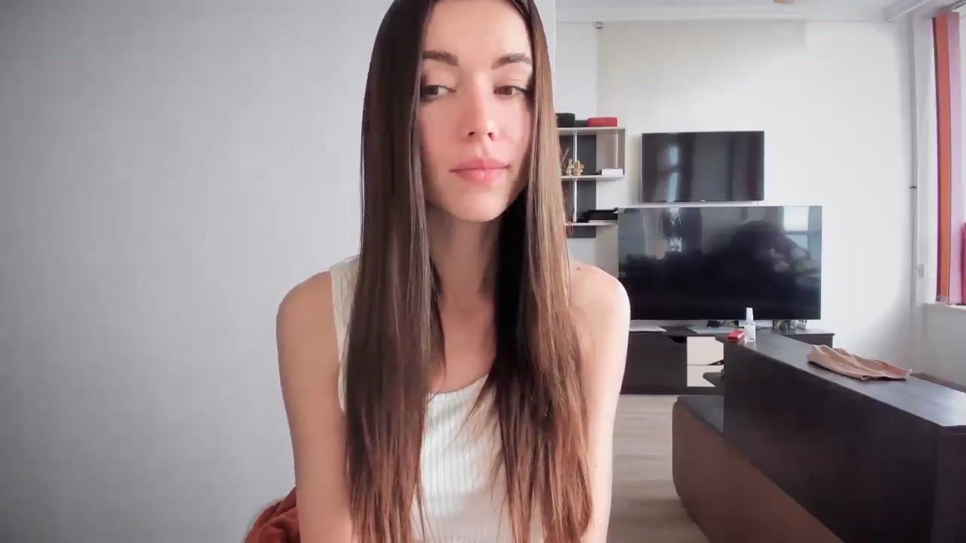 Gallery image thumbnail from laurensaenz's myfreecams stream on, 04/16/2025, 06:15 image 15 of 20