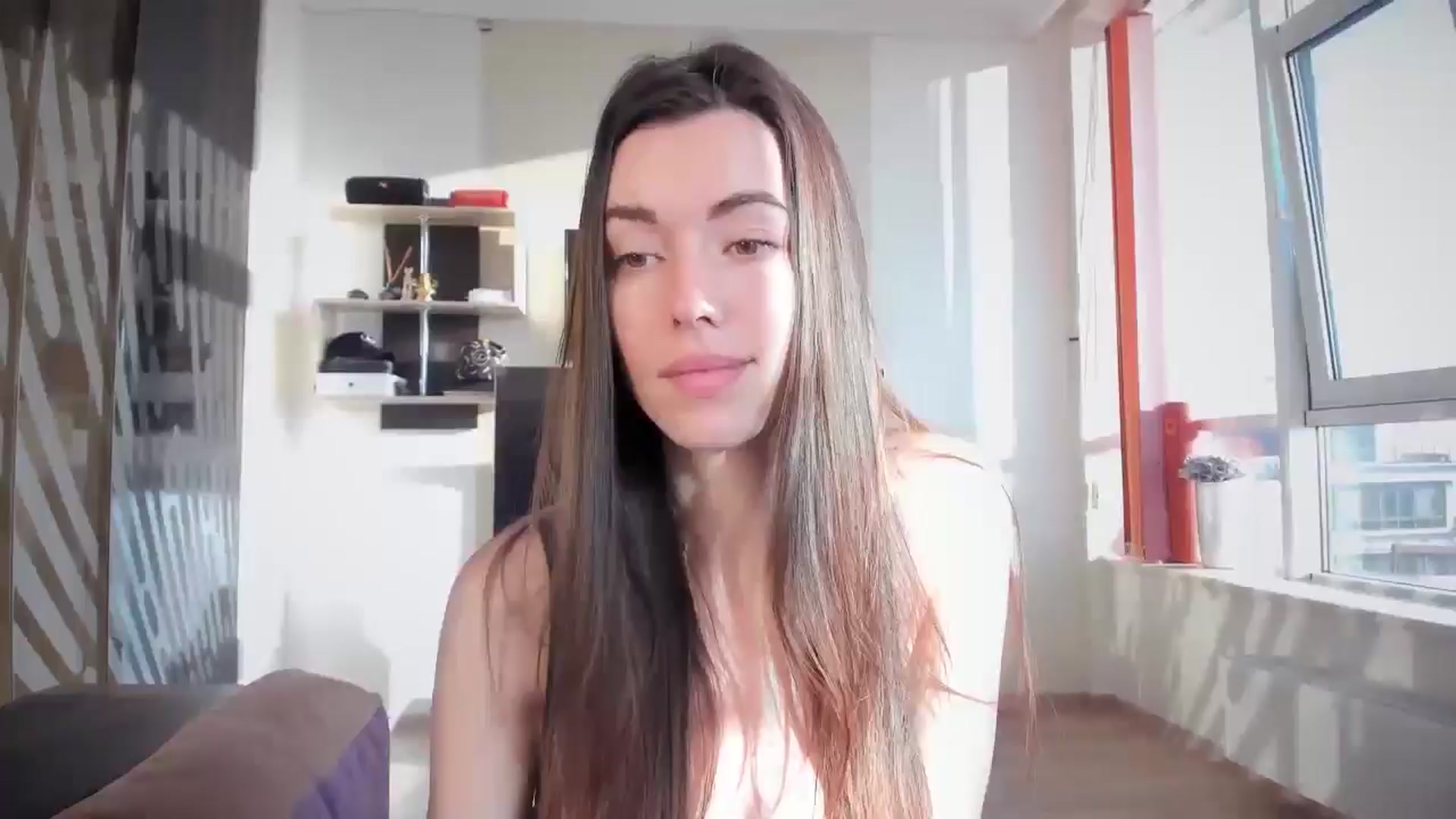 Gallery image thumbnail from laurensaenz's myfreecams stream on, 04/21/2025, 06:40 image 3 of 20