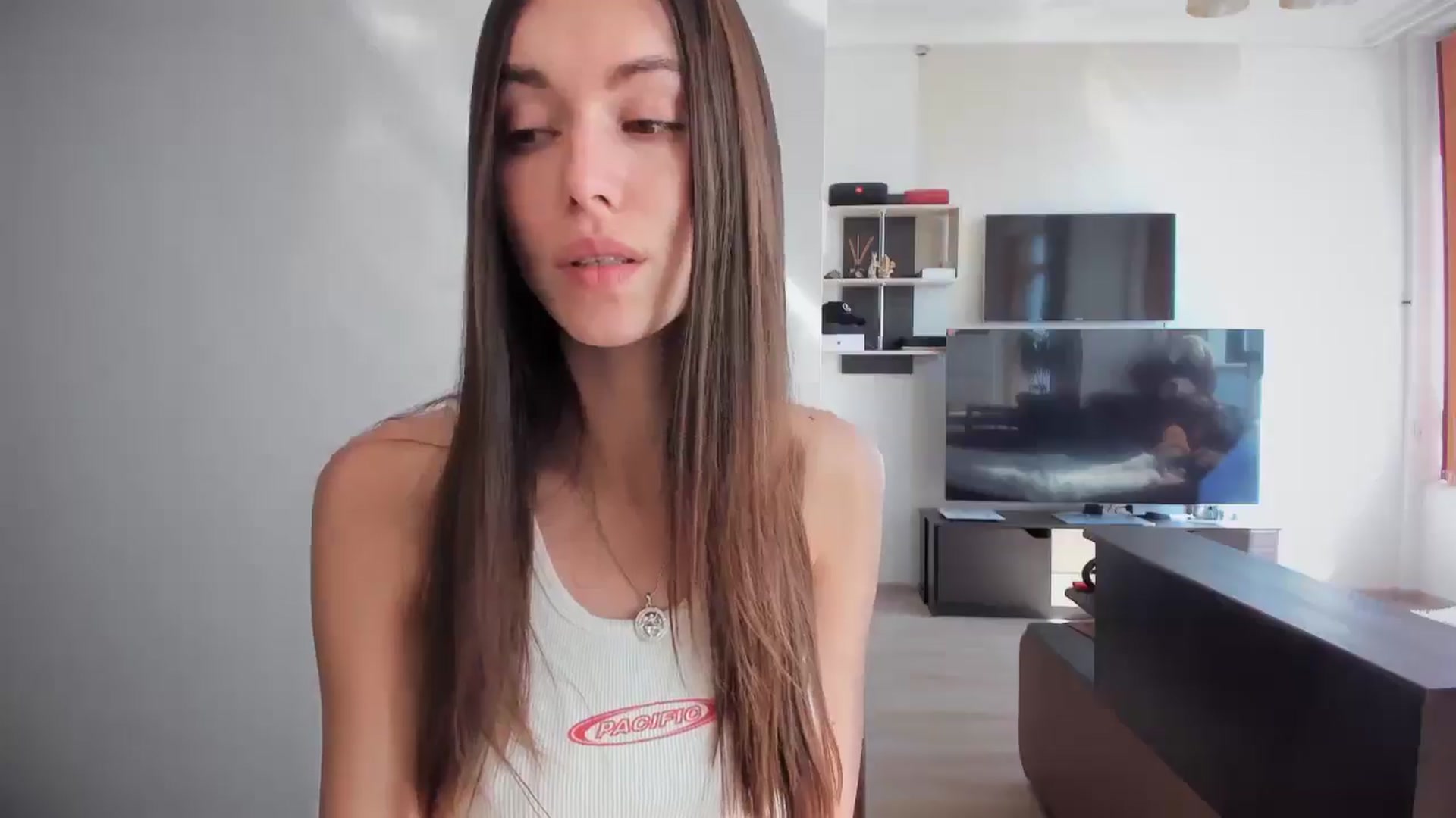 Gallery image thumbnail from laurensaenz's myfreecams stream on, 04/28/2025, 07:03 image 12 of 20