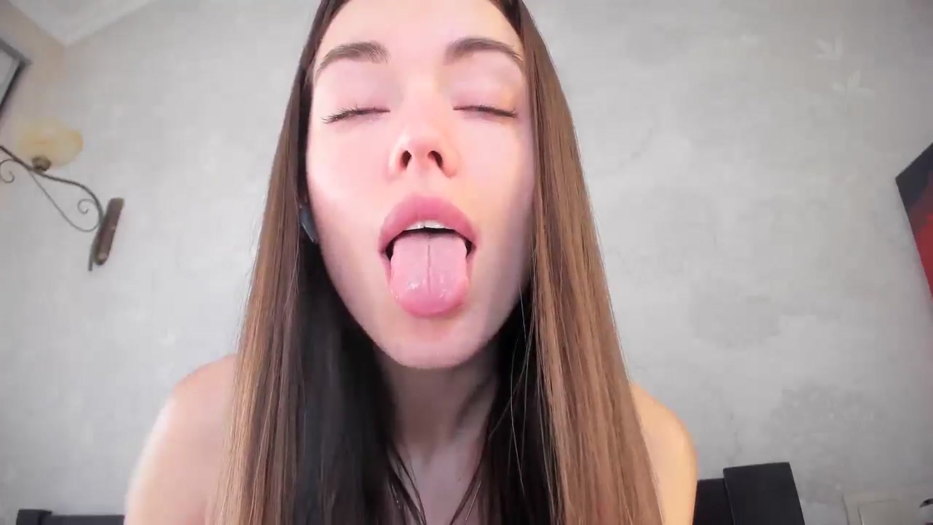 Gallery image thumbnail from laurensaenz's myfreecams stream on, 05/28/2025, 04:19 image 10 of 20