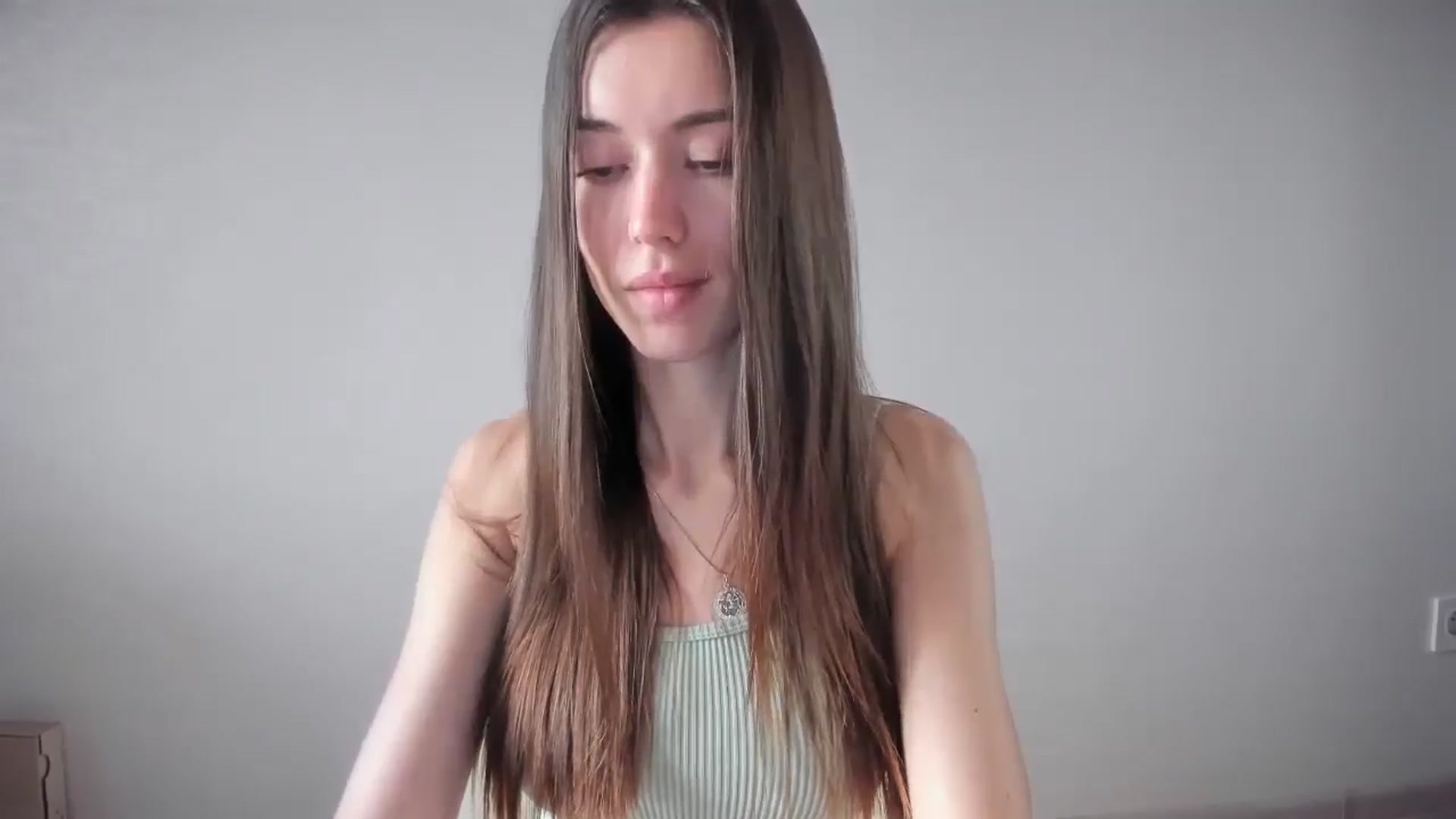 Gallery image thumbnail from laurensaenz's myfreecams stream on, 05/29/2025, 08:43 image 11 of 20