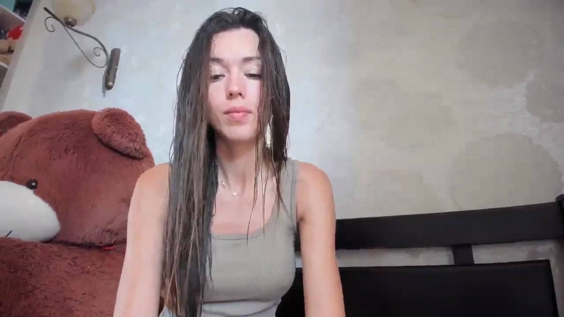 Gallery image thumbnail from laurensaenz's myfreecams stream on, 06/23/2025, 07:50 image 2 of 20