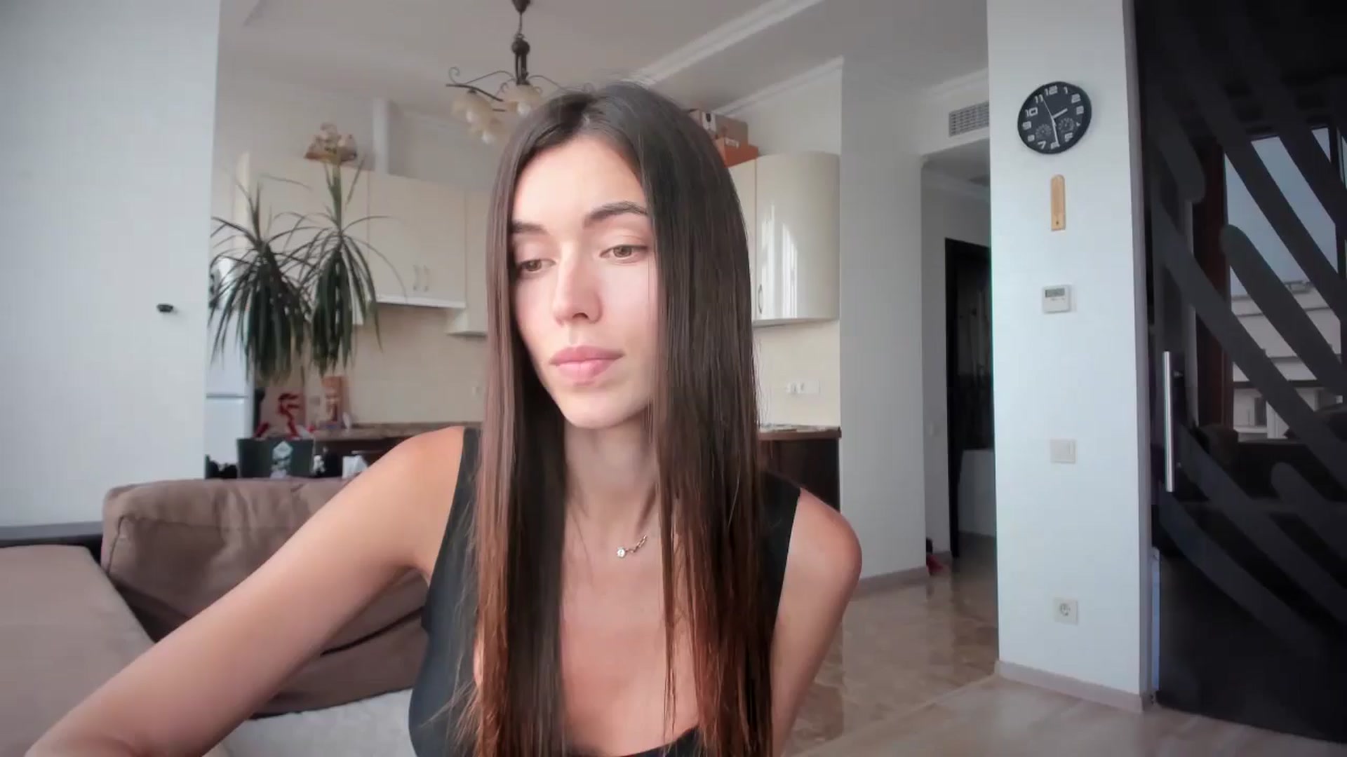 Gallery image thumbnail from laurensaenz's myfreecams stream on, 07/17/2025, 11:34 image 13 of 20