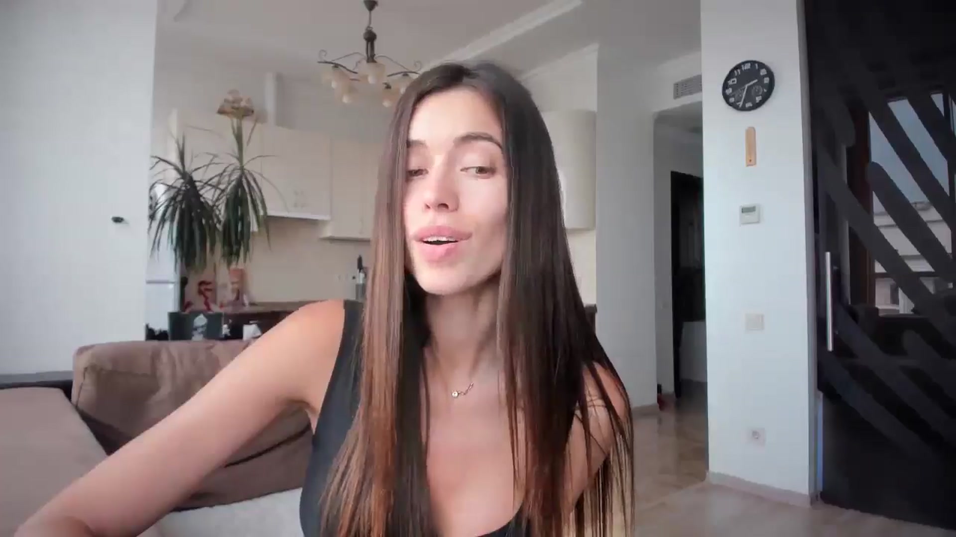 Gallery image thumbnail from laurensaenz's myfreecams stream on, 07/17/2025, 11:34 image 20 of 20