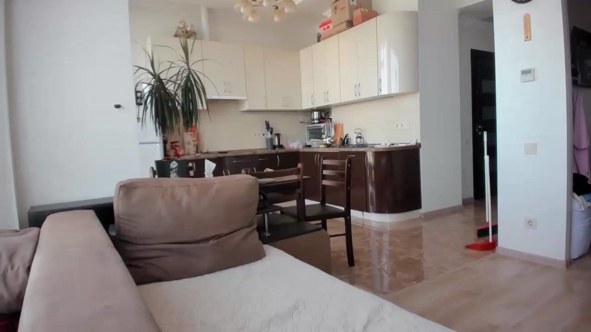 Gallery image thumbnail from laurensaenz's myfreecams stream on, 07/18/2025, 13:08 image 12 of 20