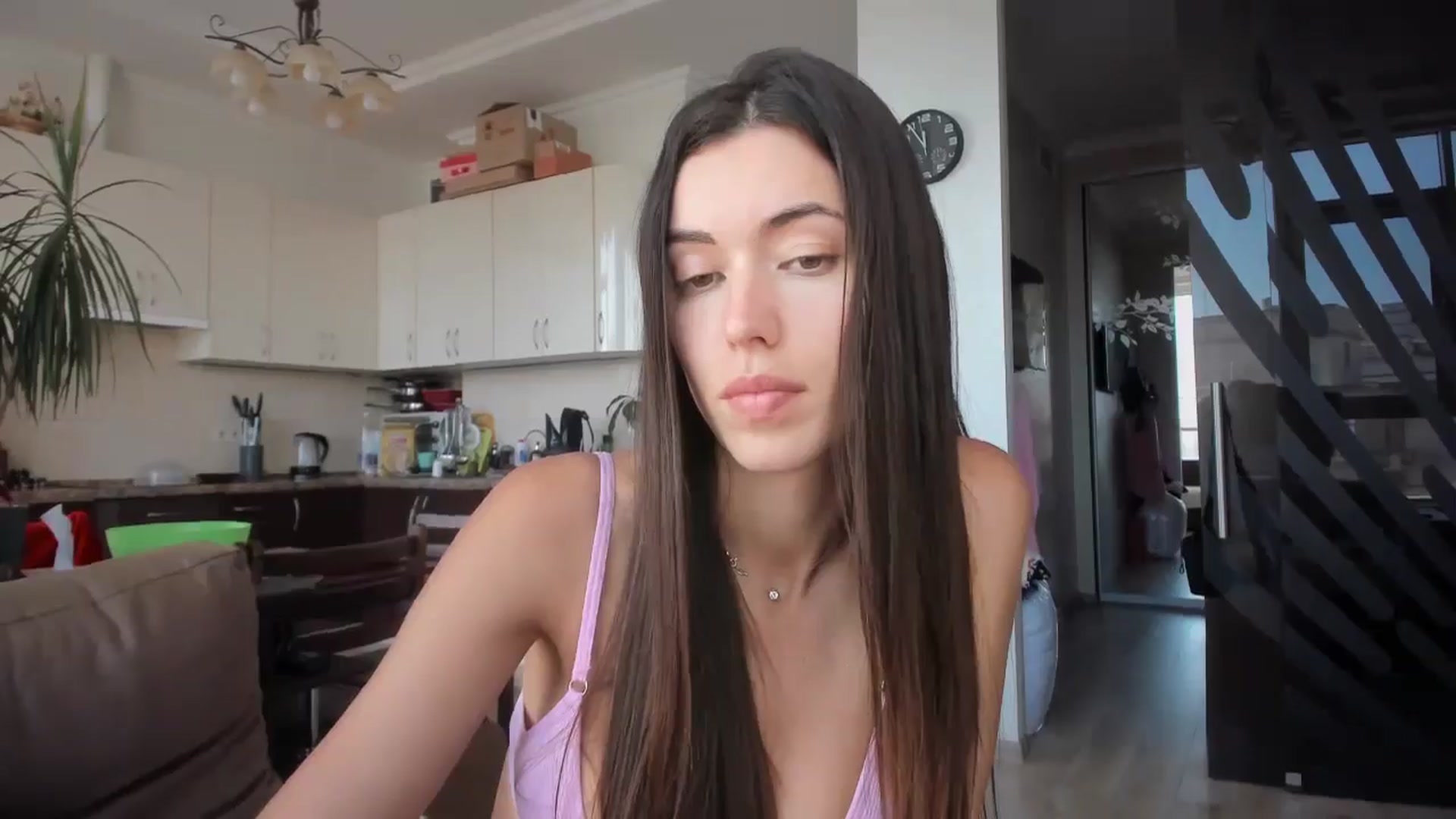 Gallery image thumbnail from laurensaenz's myfreecams stream on, 07/24/2025, 09:10 image 14 of 20