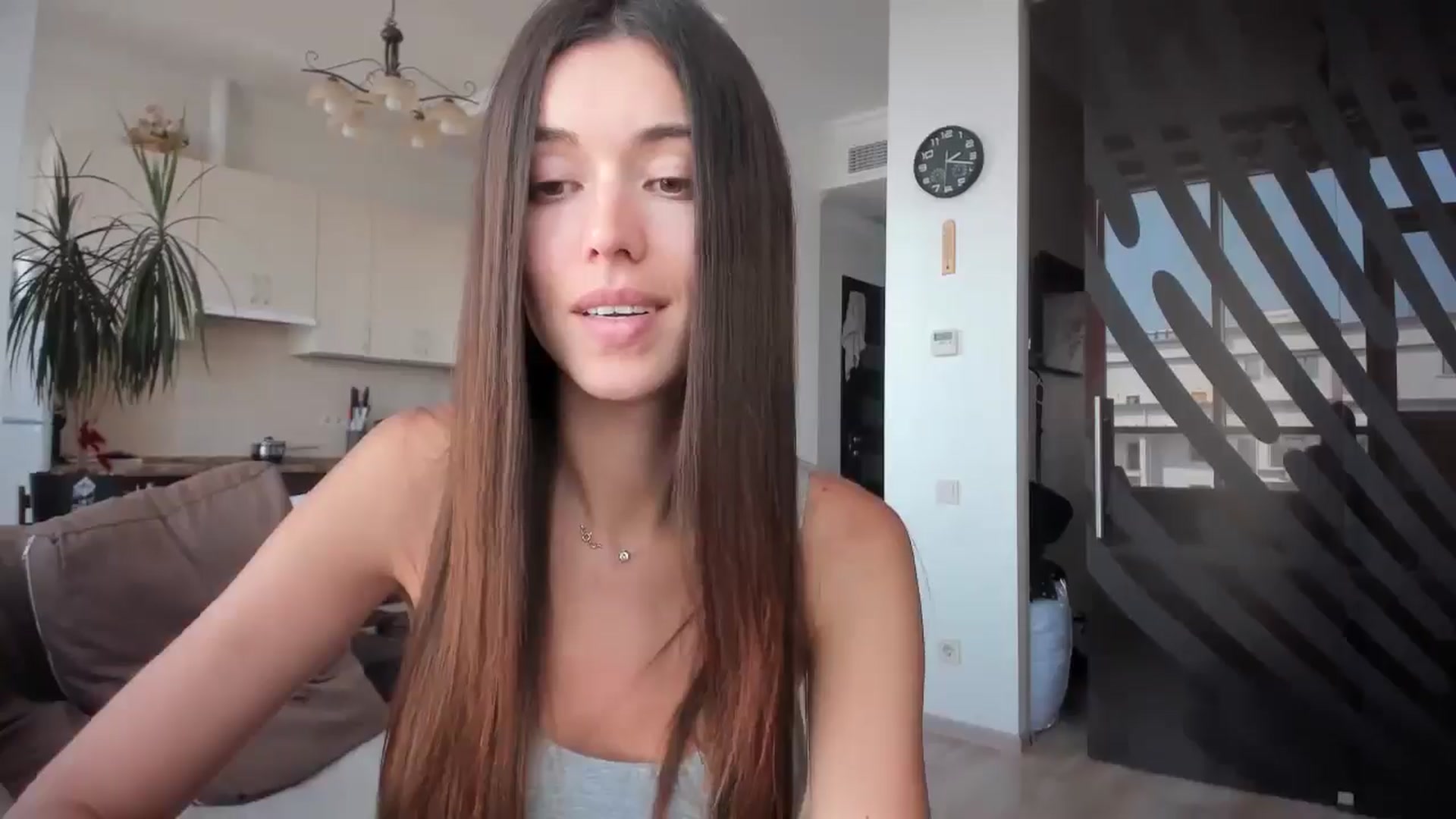 Gallery image thumbnail from laurensaenz's myfreecams stream on, 07/29/2025, 12:04 image 6 of 20