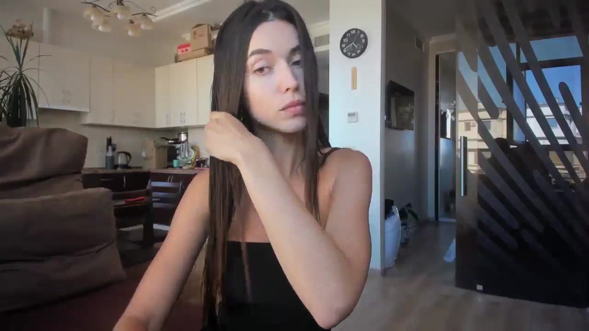 Gallery image thumbnail from laurensaenz's myfreecams stream on, 07/31/2025, 13:50 image 15 of 20