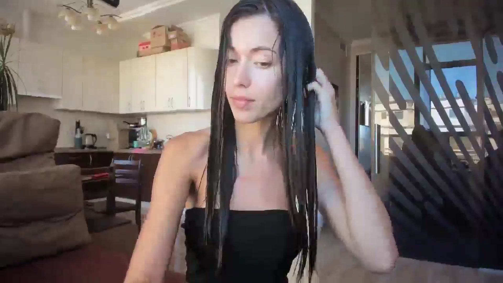 Gallery image thumbnail from laurensaenz's myfreecams stream on, 07/31/2025, 13:50 image 5 of 20