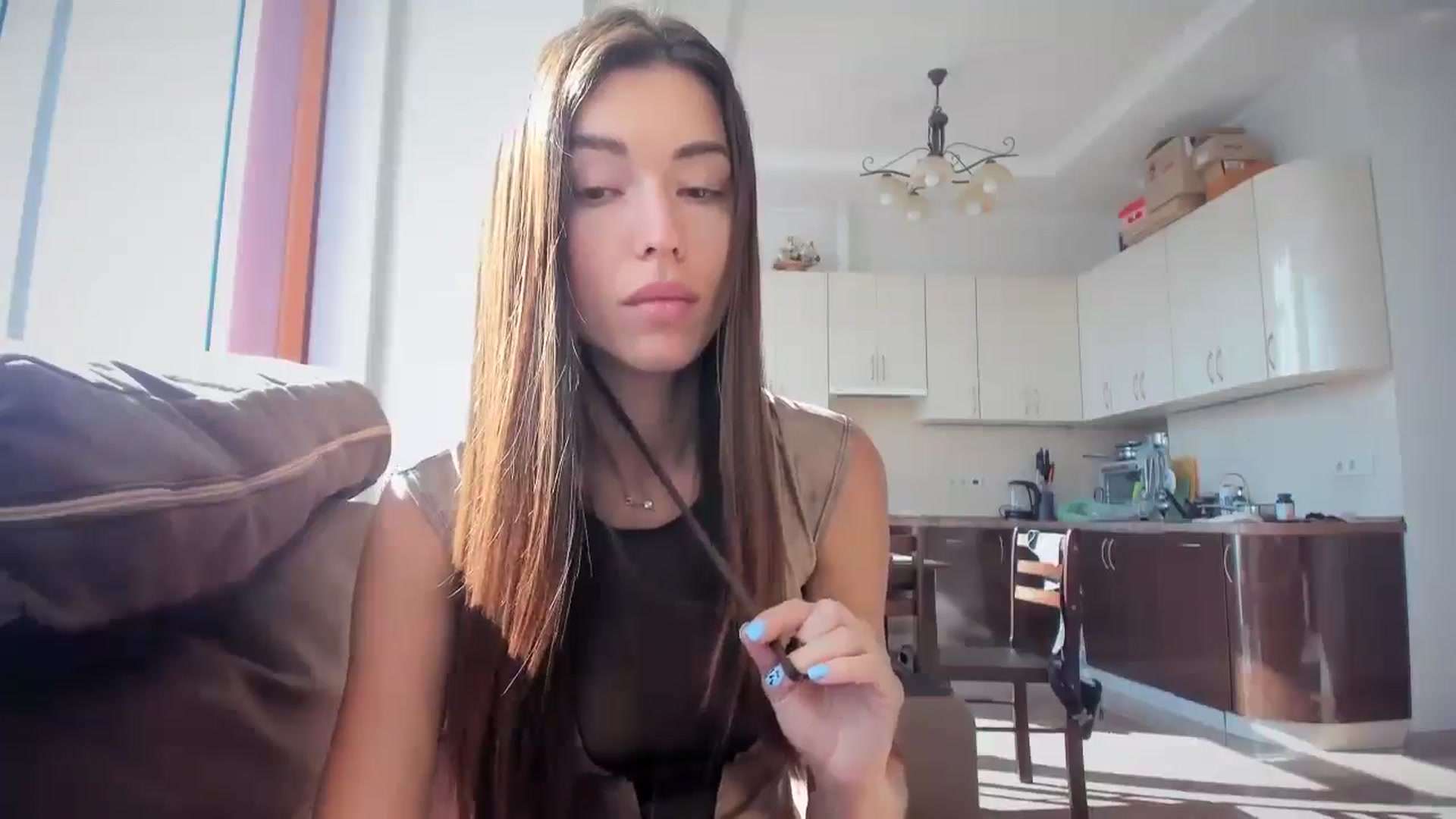 Gallery image thumbnail from laurensaenz's myfreecams stream on, 08/05/2025, 06:27 image 11 of 20