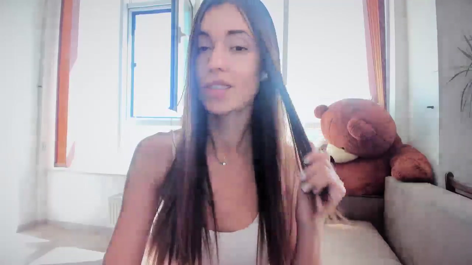 Gallery image thumbnail from laurensaenz's myfreecams stream on, 08/25/2025, 08:24 image 13 of 20