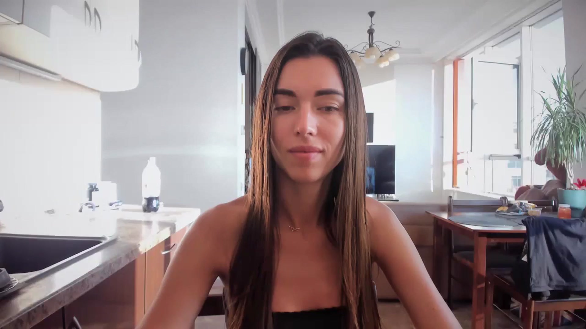 Gallery image thumbnail from laurensaenz's myfreecams stream on, 08/31/2025, 04:43 image 20 of 20