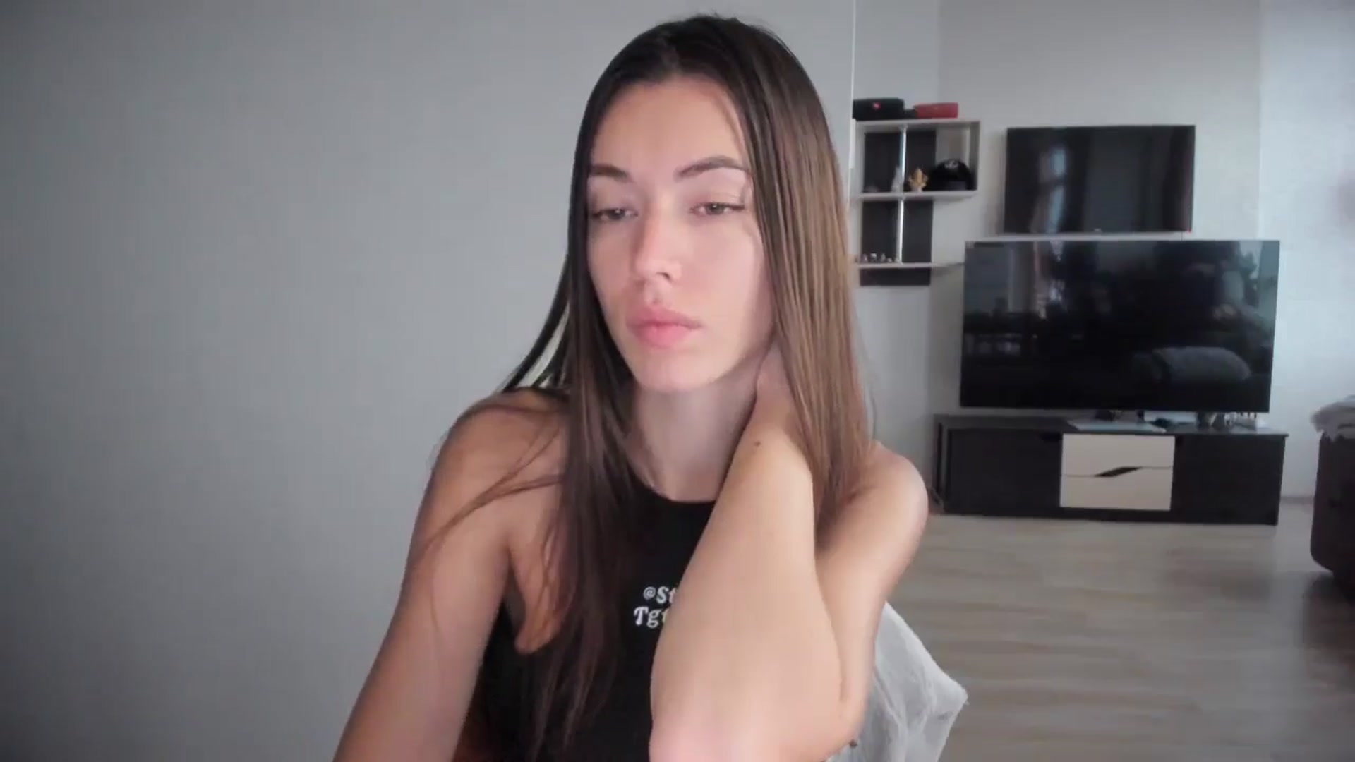 Gallery image thumbnail from laurensaenz's myfreecams stream on, 09/30/2025, 06:36 image 7 of 20