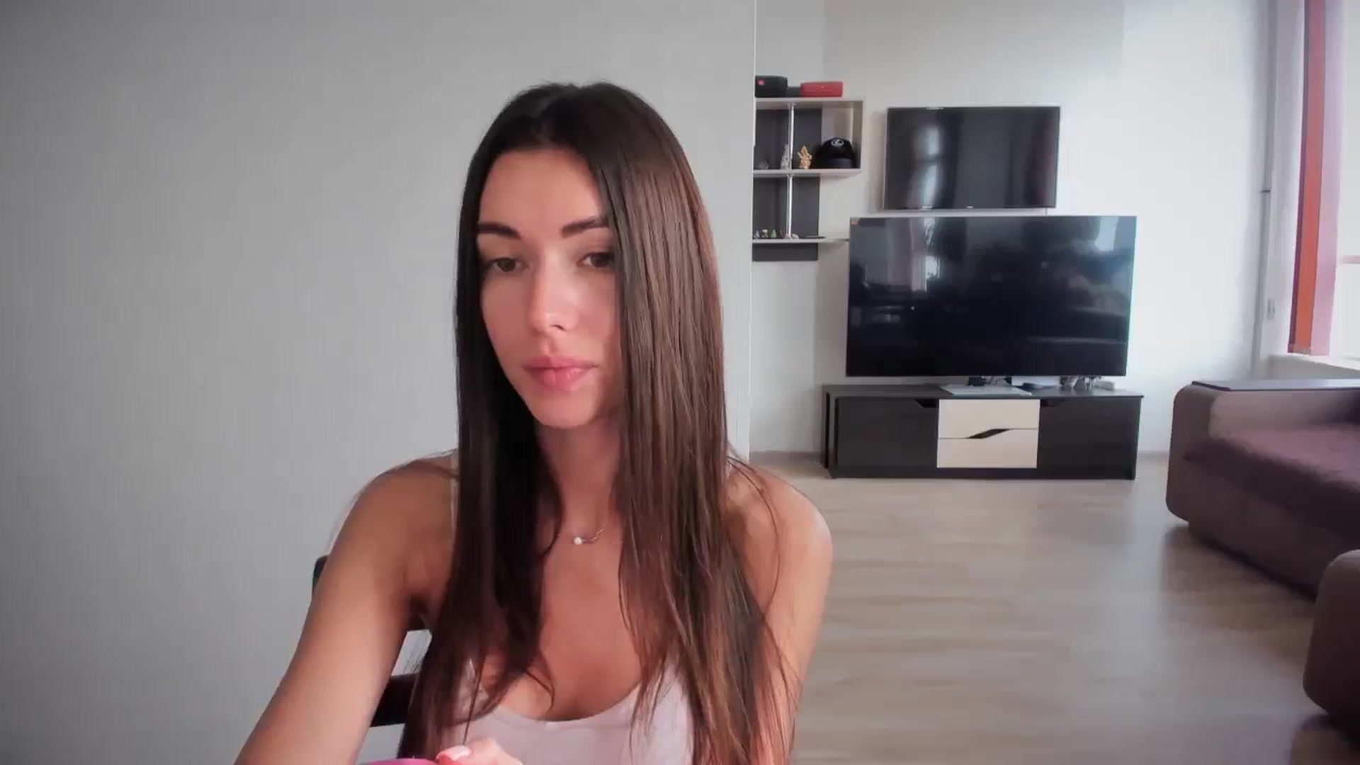 Gallery image thumbnail from laurensaenz's myfreecams stream on, 10/17/2025, 08:29 image 19 of 20