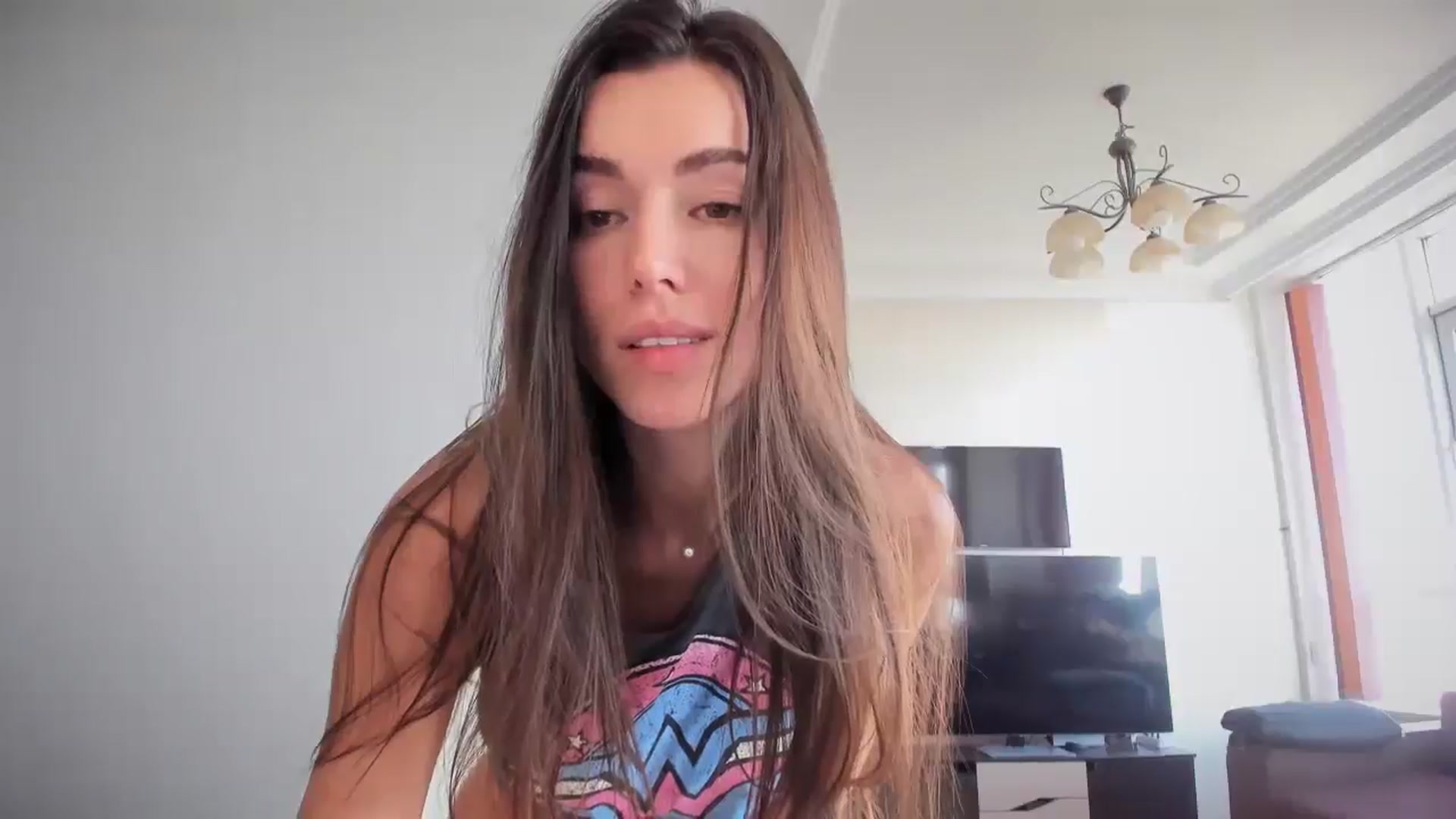 Gallery image thumbnail from laurensaenz's myfreecams stream on, 10/19/2025, 08:56 image 12 of 20