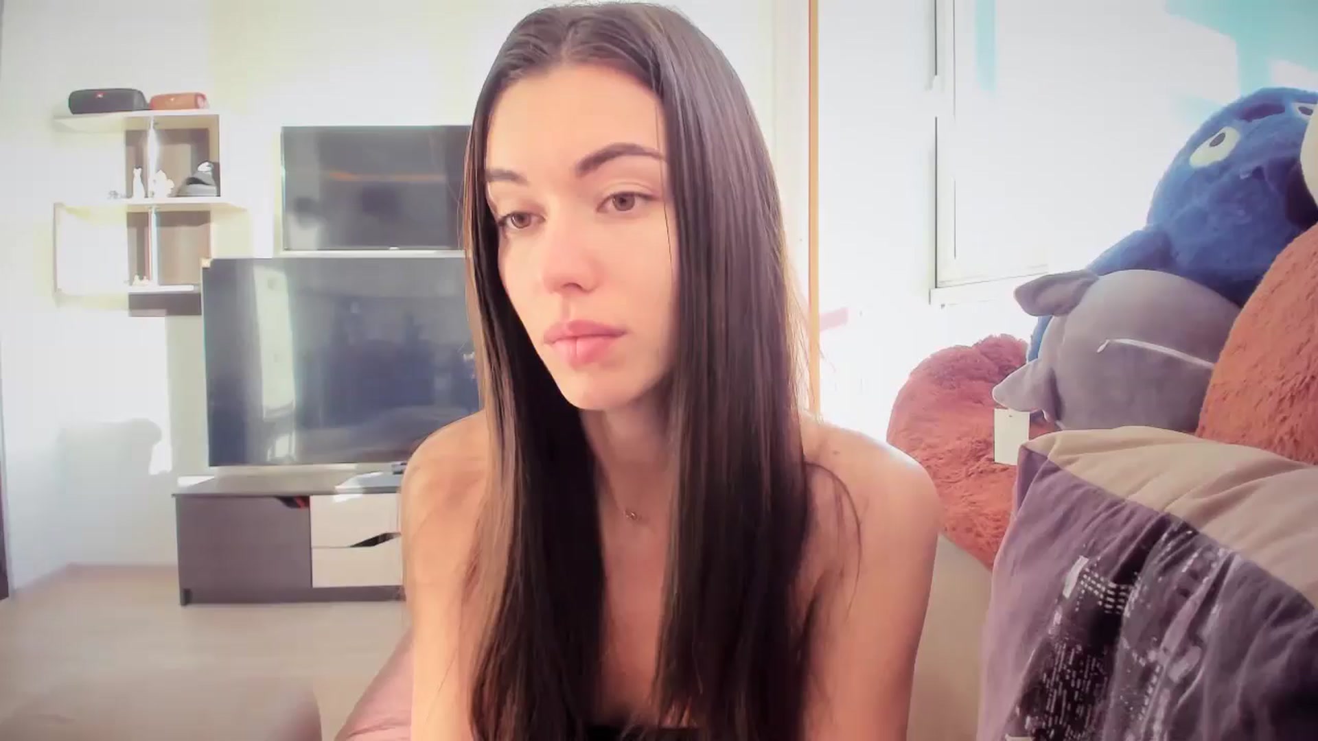 Gallery image thumbnail from laurensaenz's myfreecams stream on, 10/20/2025, 06:33 image 1 of 20