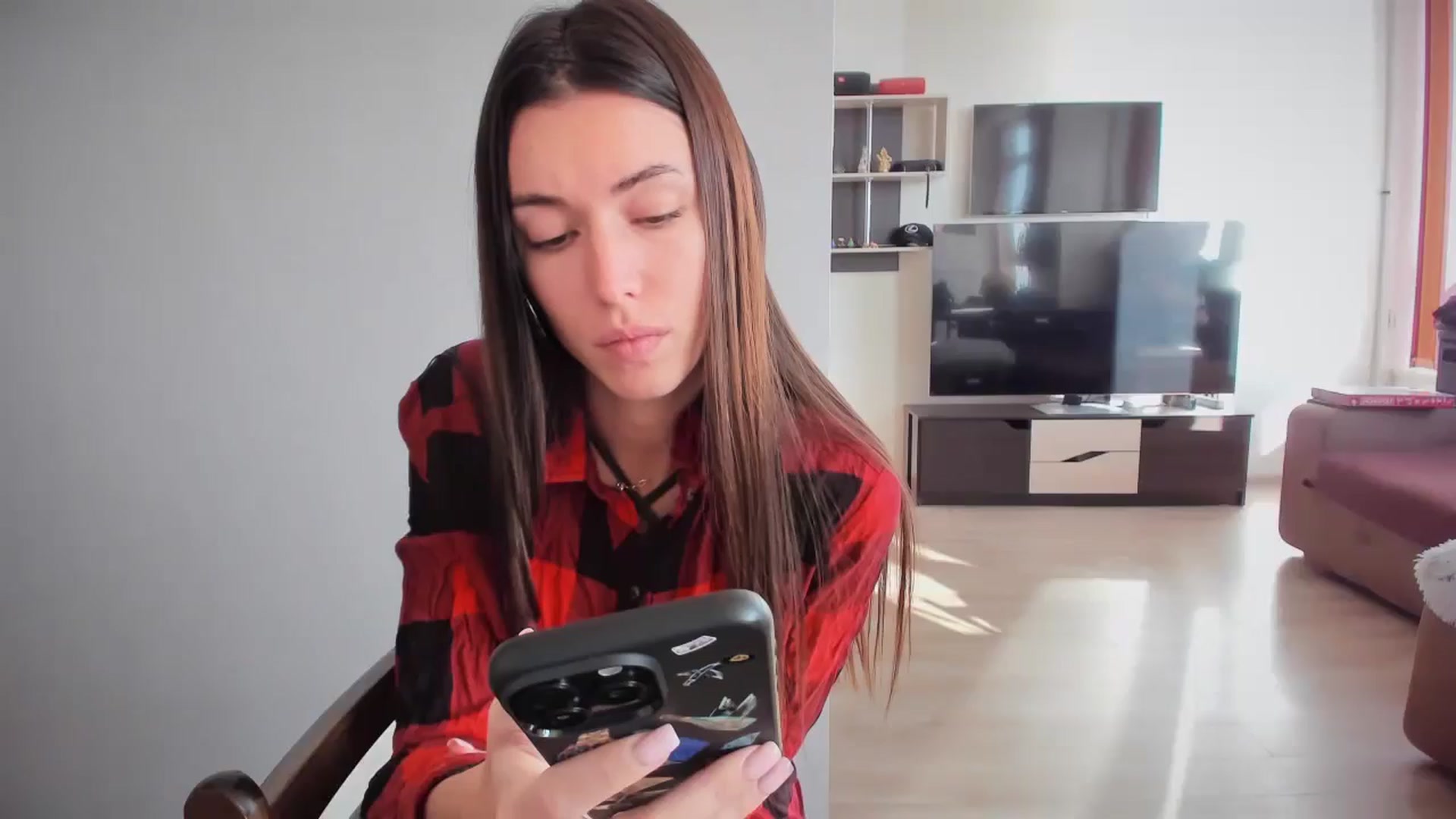 Gallery image thumbnail from laurensaenz's myfreecams stream on, 10/23/2025, 07:14 image 15 of 20