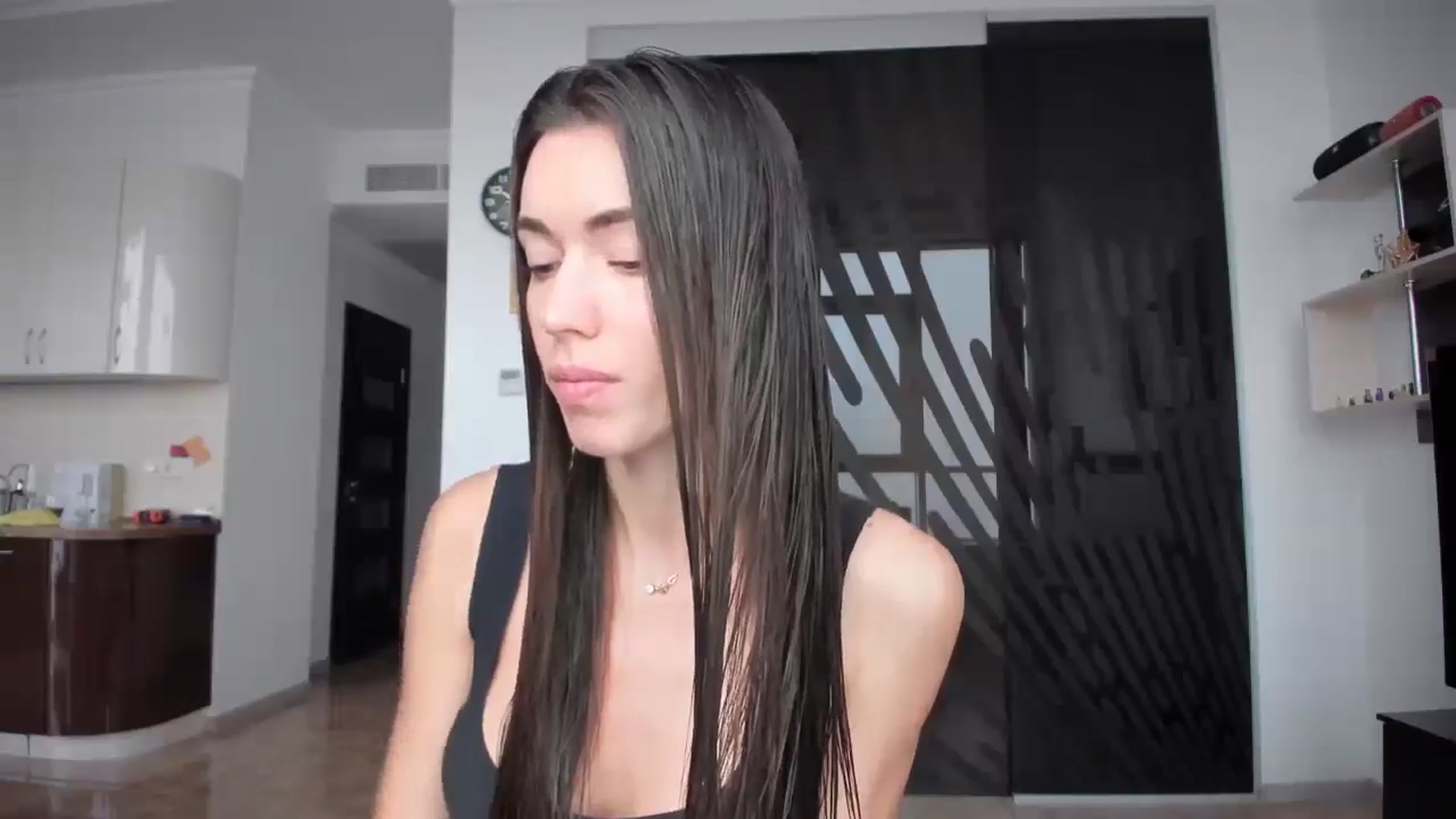 Gallery image thumbnail from laurensaenz's myfreecams stream on, 10/24/2025, 07:21 image 9 of 20