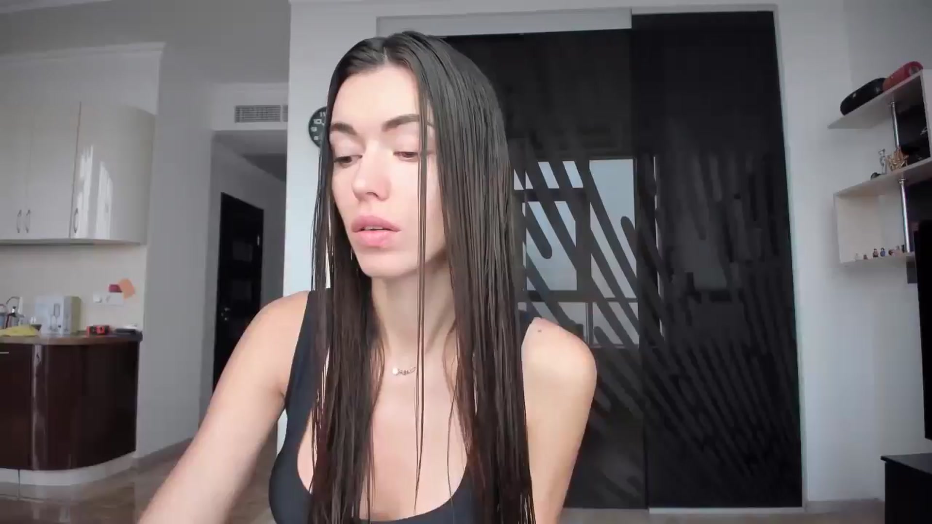 Gallery image thumbnail from laurensaenz's myfreecams stream on, 10/24/2025, 07:21 image 5 of 20