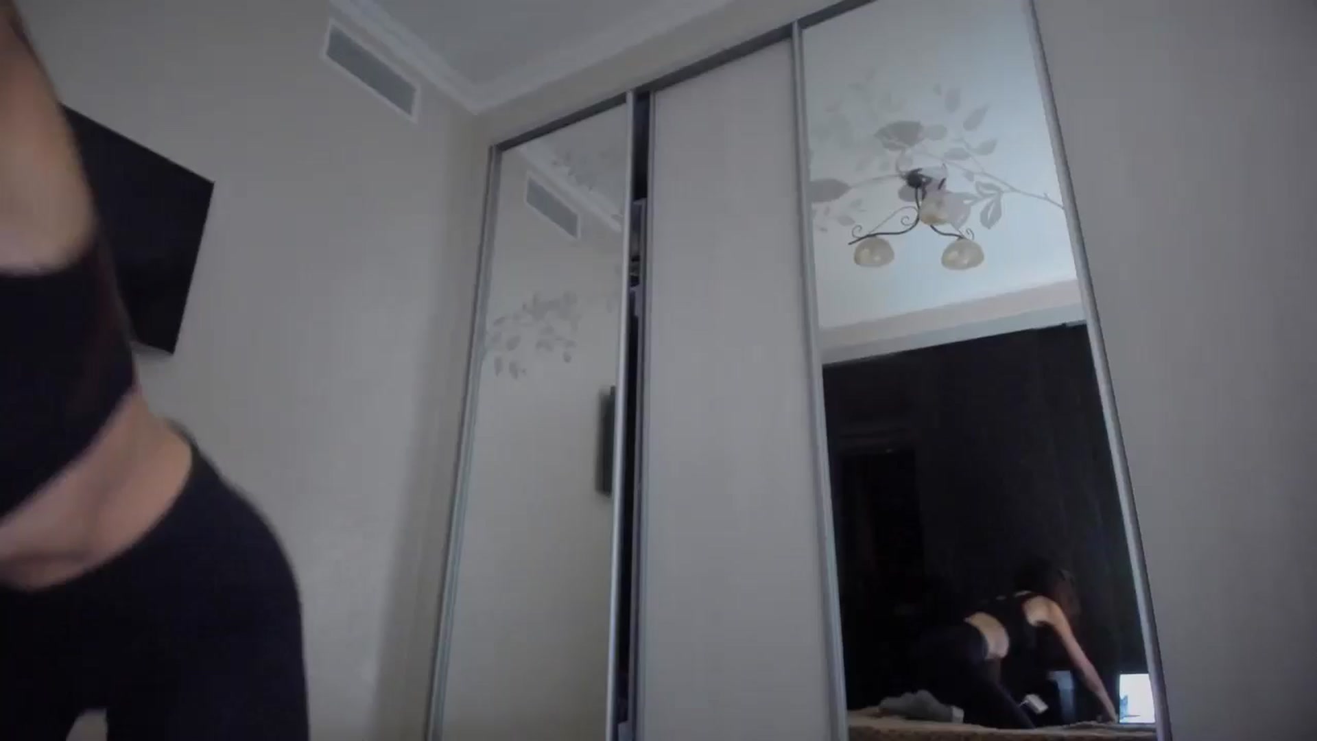 Gallery image thumbnail from laurensaenz's myfreecams stream on, 10/24/2025, 17:42 image 18 of 20