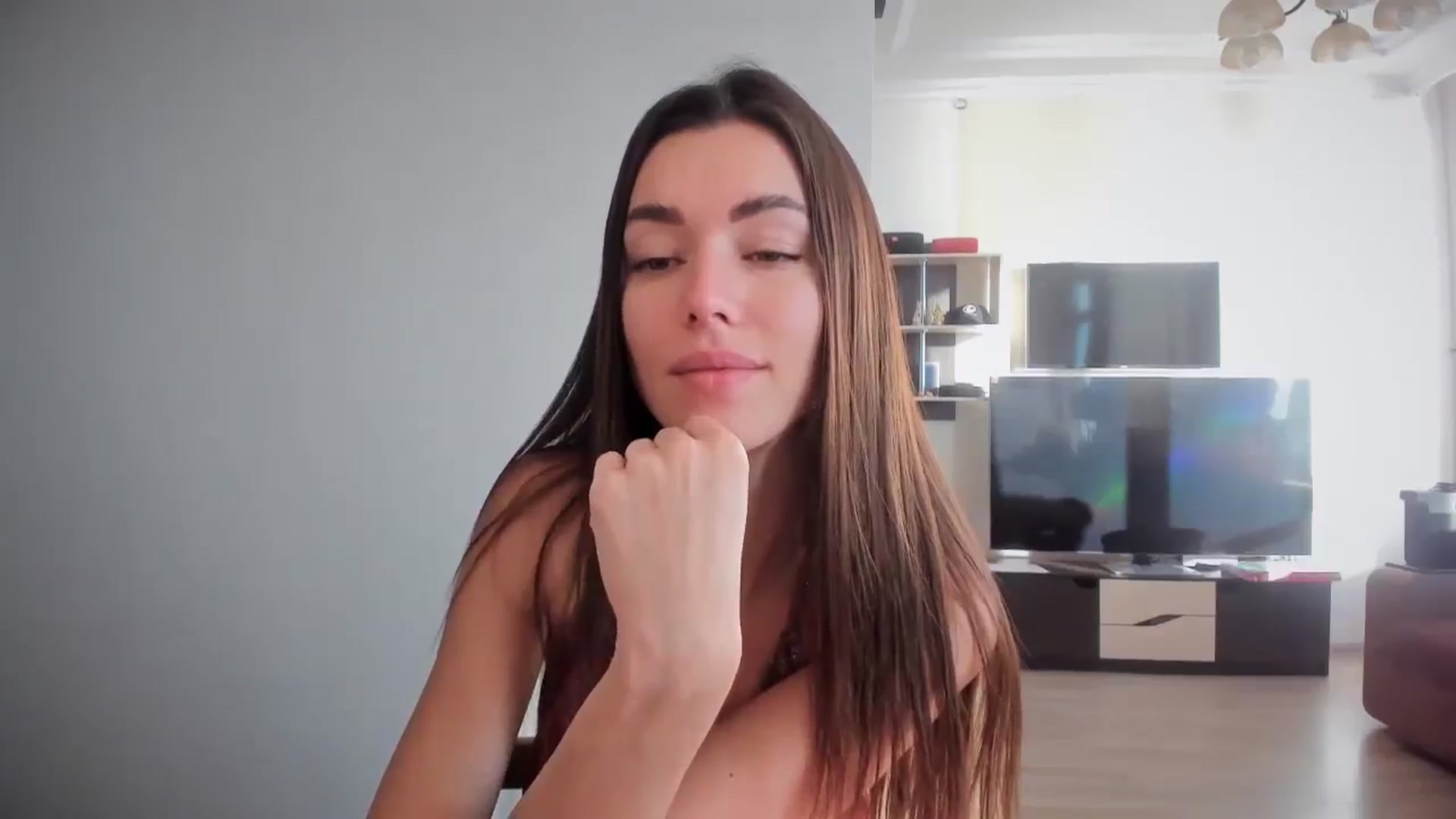 Gallery image thumbnail from laurensaenz's myfreecams stream on, 10/26/2025, 06:21 image 3 of 20