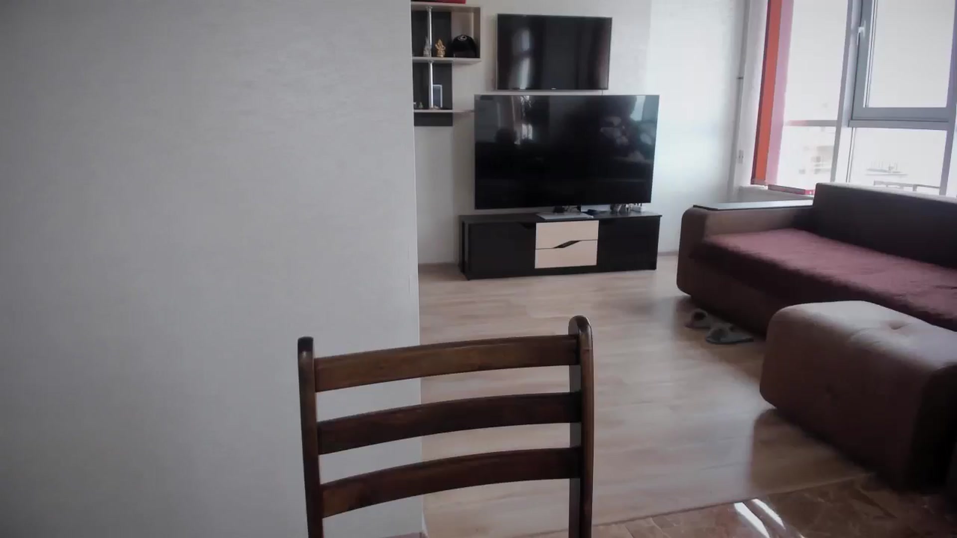 Gallery image thumbnail from laurensaenz's myfreecams stream on, 10/28/2025, 08:27 image 12 of 20