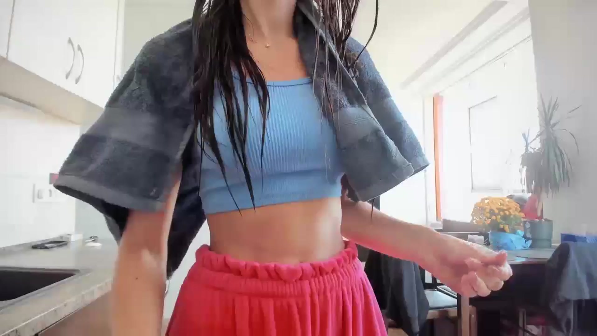 Gallery image thumbnail from laurensaenz's myfreecams stream on, 10/30/2025, 09:17 image 15 of 20