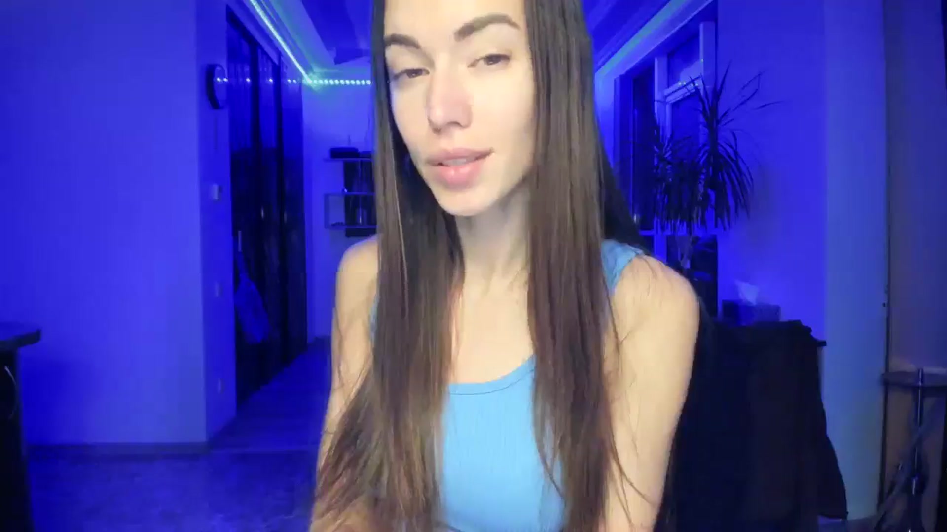 Gallery image thumbnail from laurensaenz's myfreecams stream on, 11/06/2025, 02:42 image 3 of 20