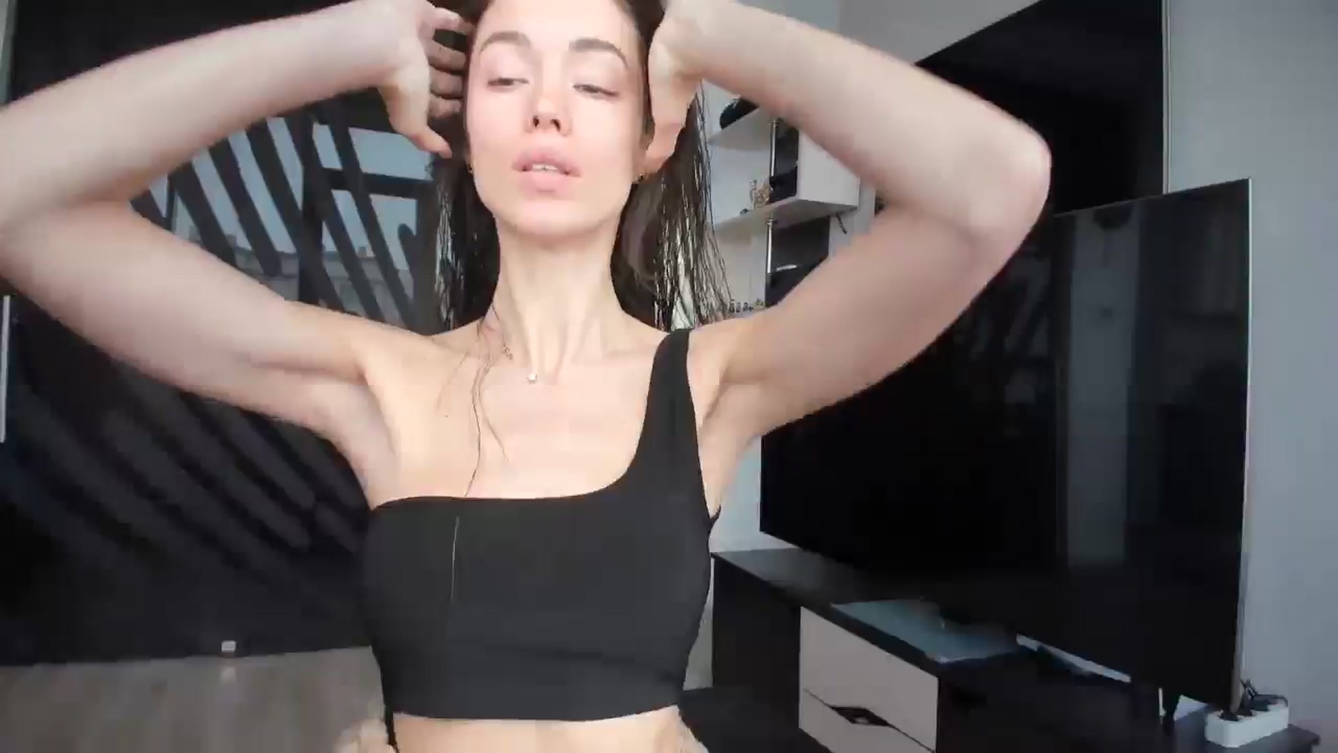 Gallery image thumbnail from laurensaenz's myfreecams stream on, 11/10/2025, 07:22 image 18 of 20