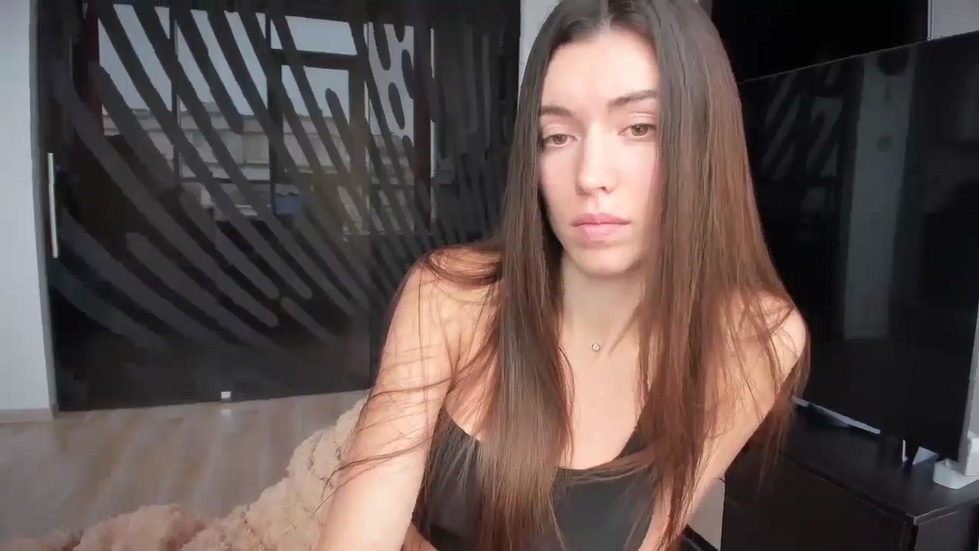 Gallery image thumbnail from laurensaenz's myfreecams stream on, 11/10/2025, 10:00 image 9 of 20