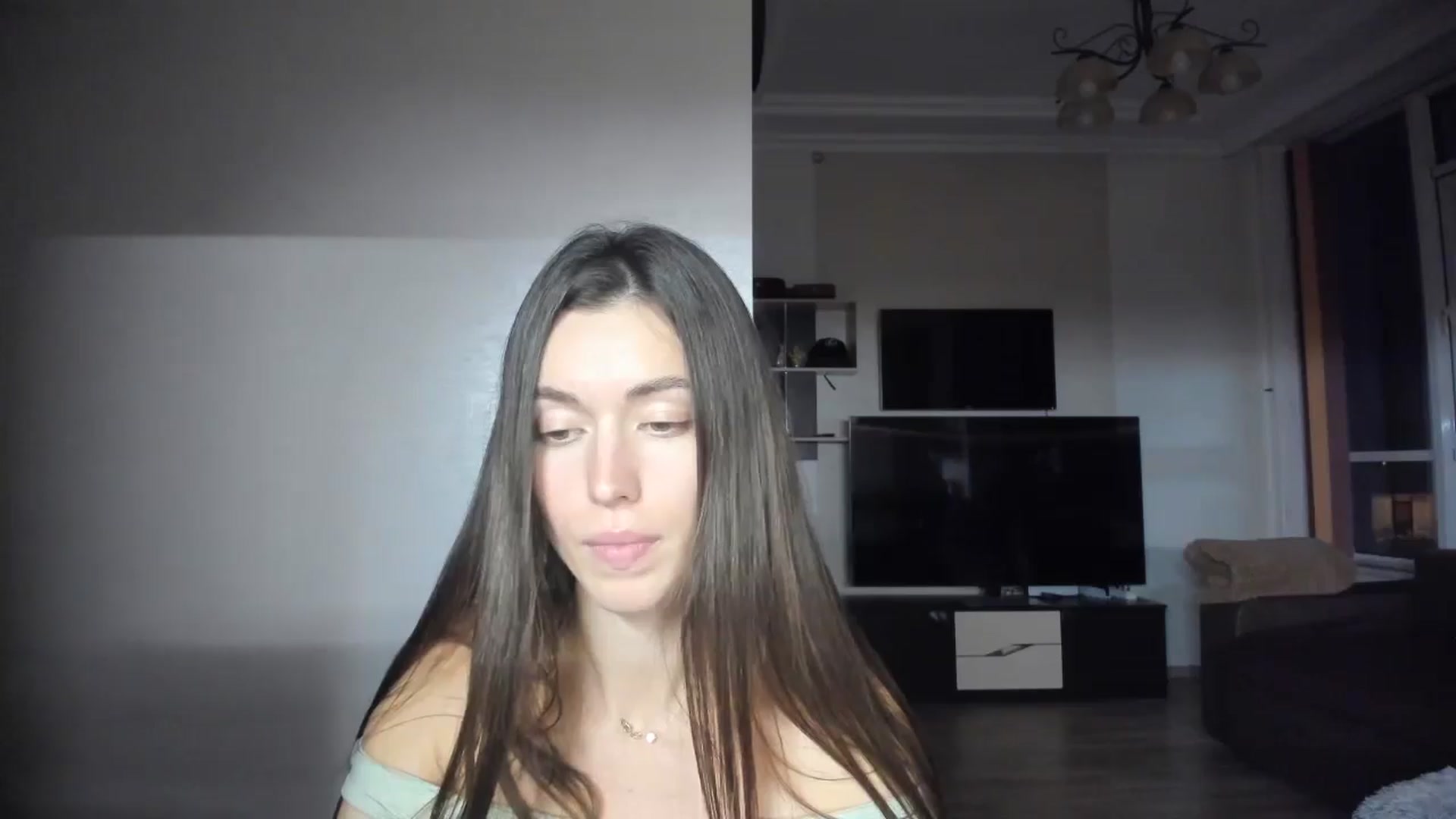 Gallery image thumbnail from laurensaenz's myfreecams stream on, 11/10/2025, 15:18 image 6 of 20