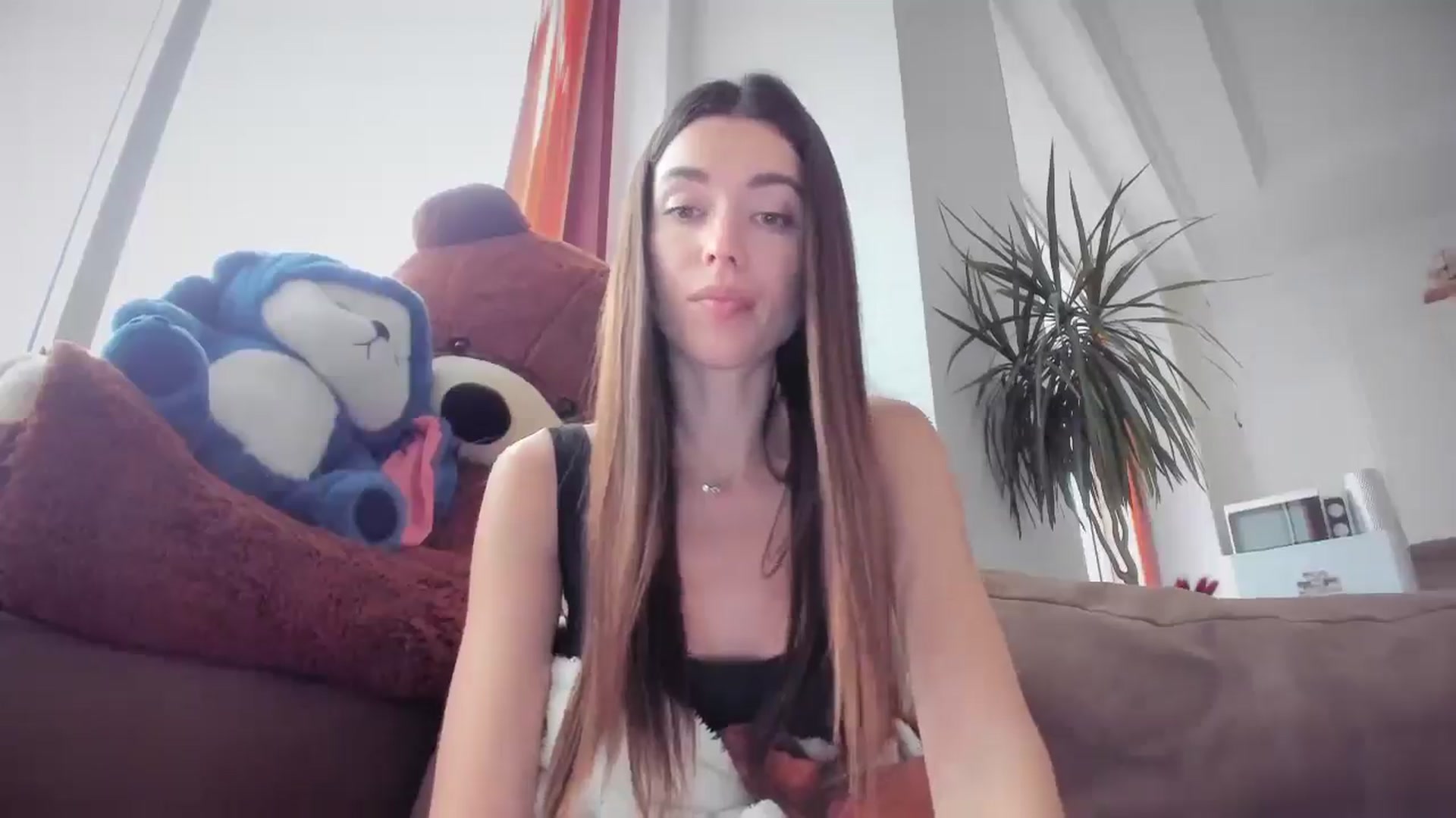 Gallery image thumbnail from laurensaenz's myfreecams stream on, 11/11/2025, 13:04 image 5 of 20