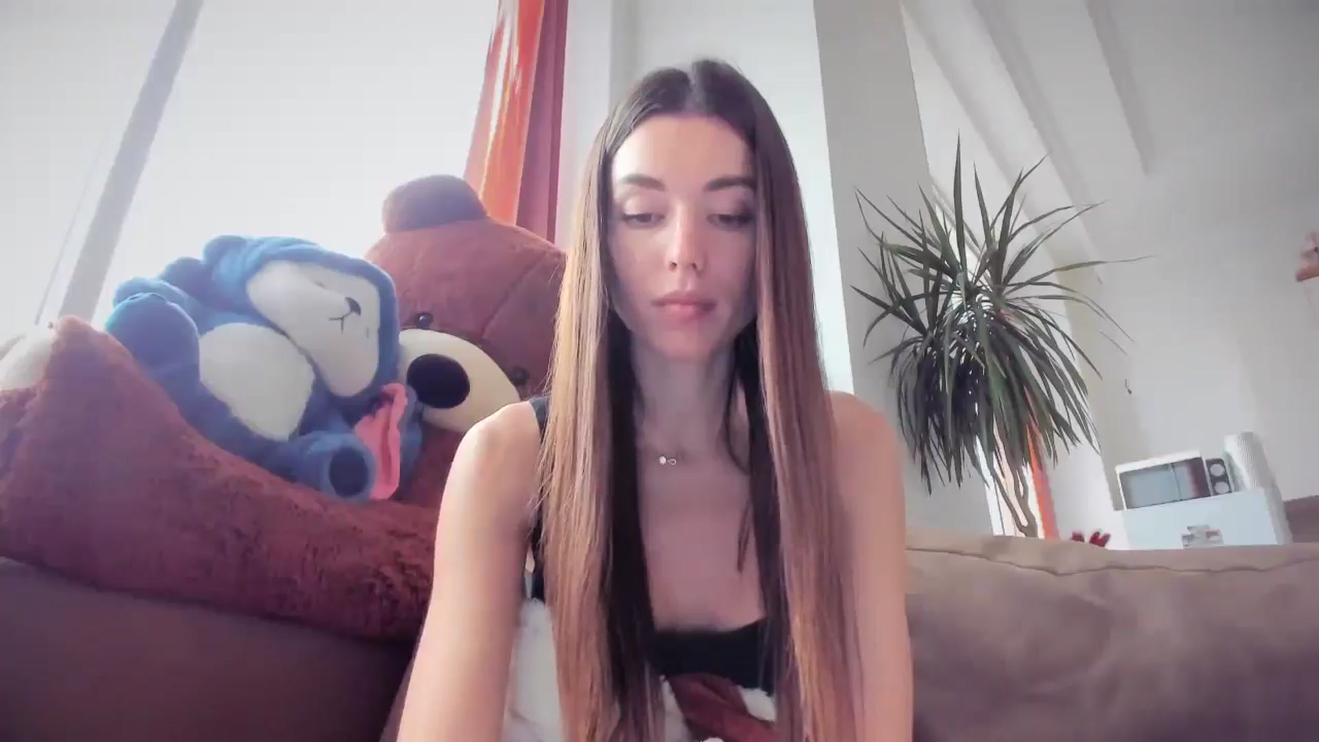 Gallery image thumbnail from laurensaenz's myfreecams stream on, 11/11/2025, 13:04 image 11 of 20
