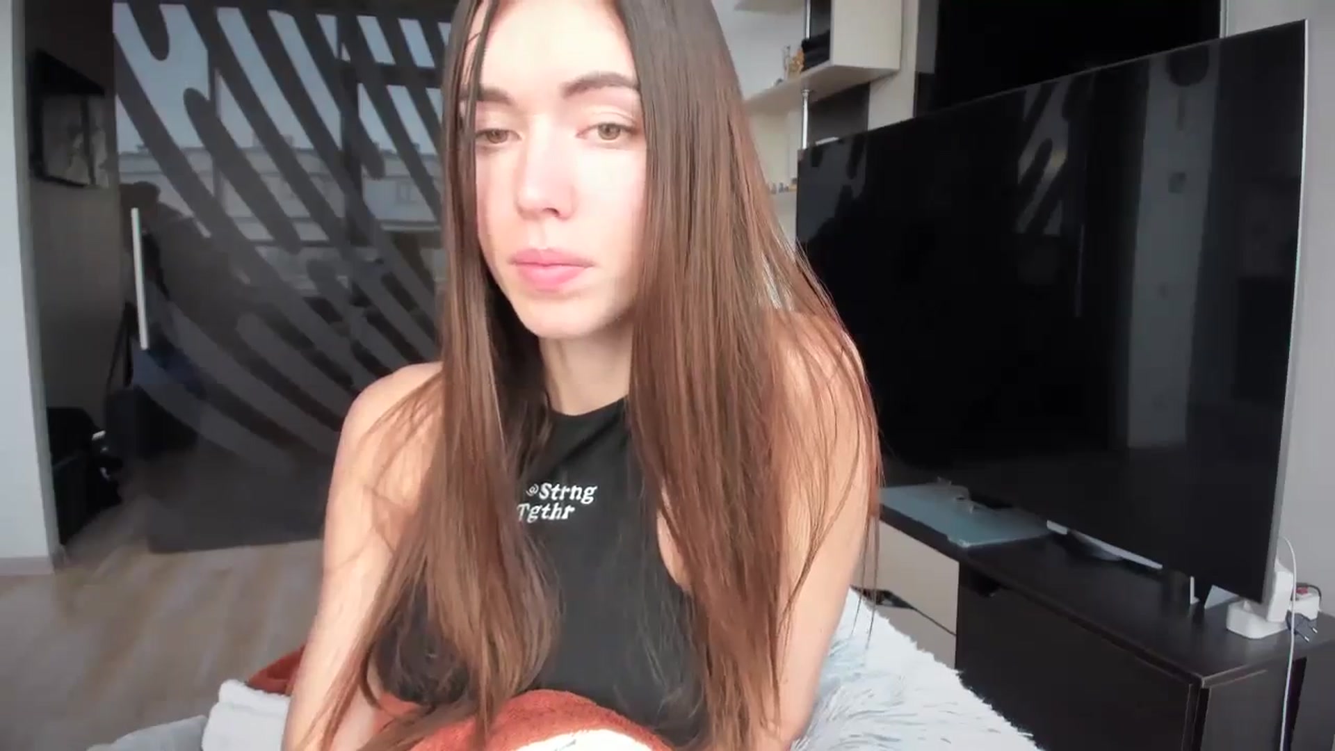 Gallery image thumbnail from laurensaenz's myfreecams stream on, 11/13/2025, 07:18 image 6 of 20
