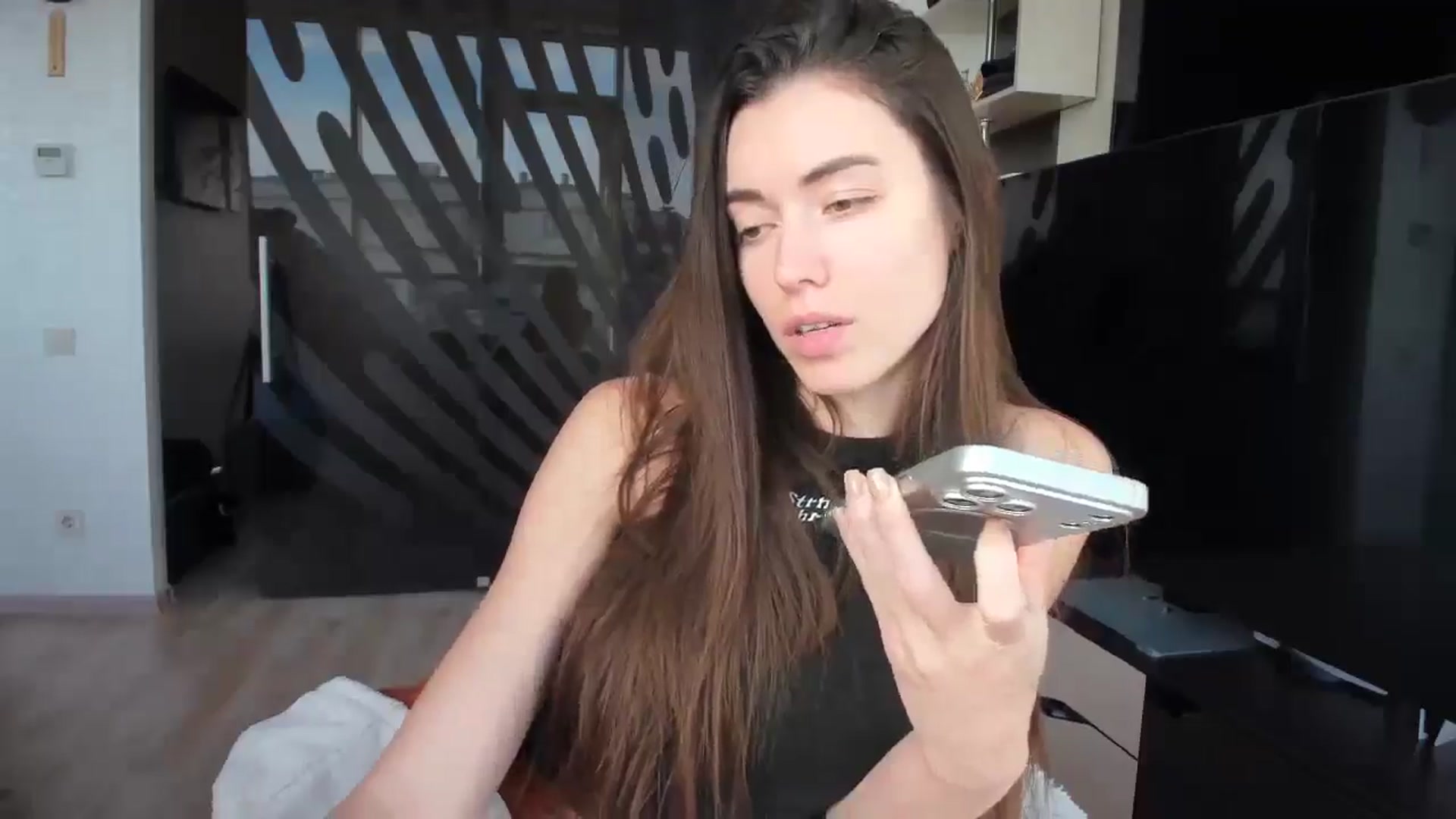 Gallery image thumbnail from laurensaenz's myfreecams stream on, 11/13/2025, 07:18 image 20 of 20