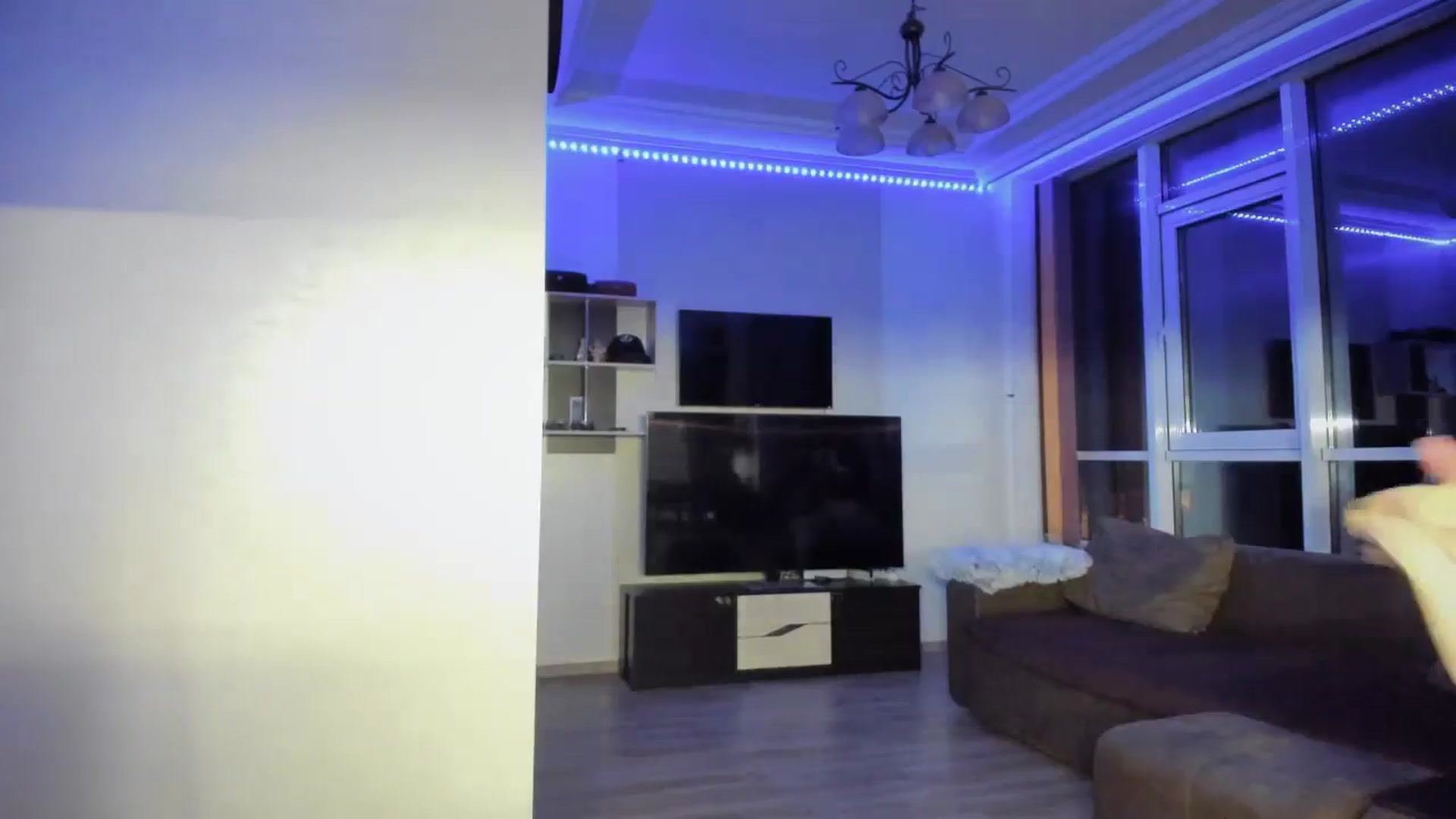 Gallery image thumbnail from laurensaenz's myfreecams stream on, 11/14/2025, 16:25 image 2 of 20