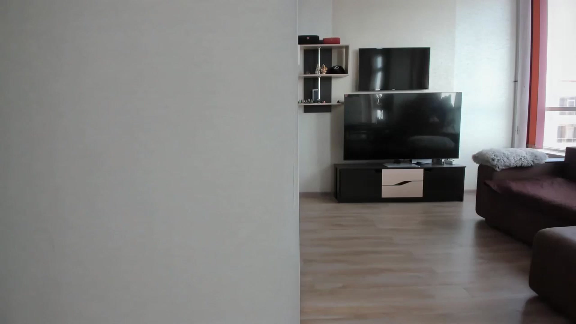 Gallery image thumbnail from laurensaenz's myfreecams stream on, 11/15/2025, 08:40 image 15 of 20