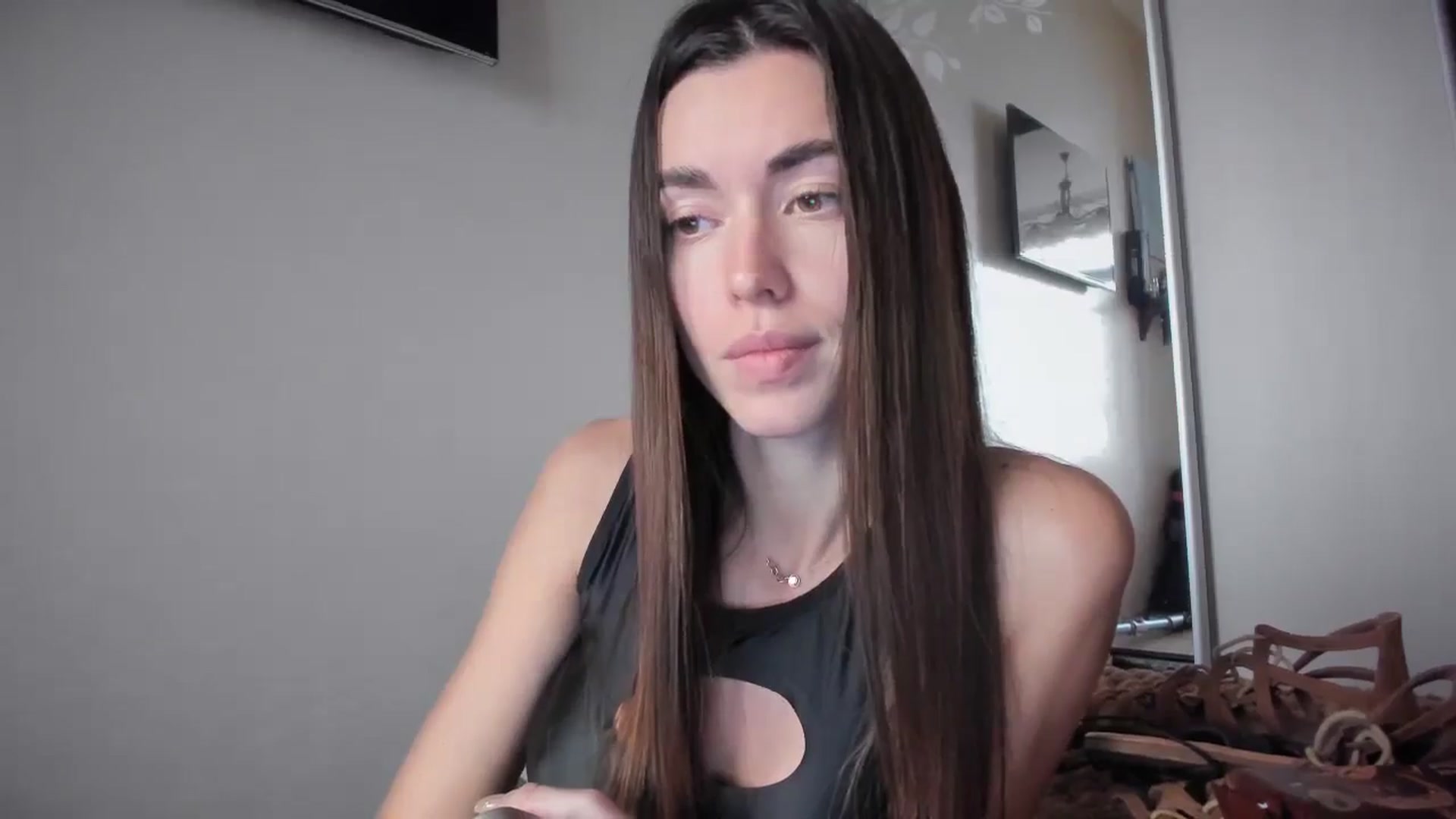 Gallery image thumbnail from laurensaenz's myfreecams stream on, 11/20/2025, 13:48 image 7 of 20
