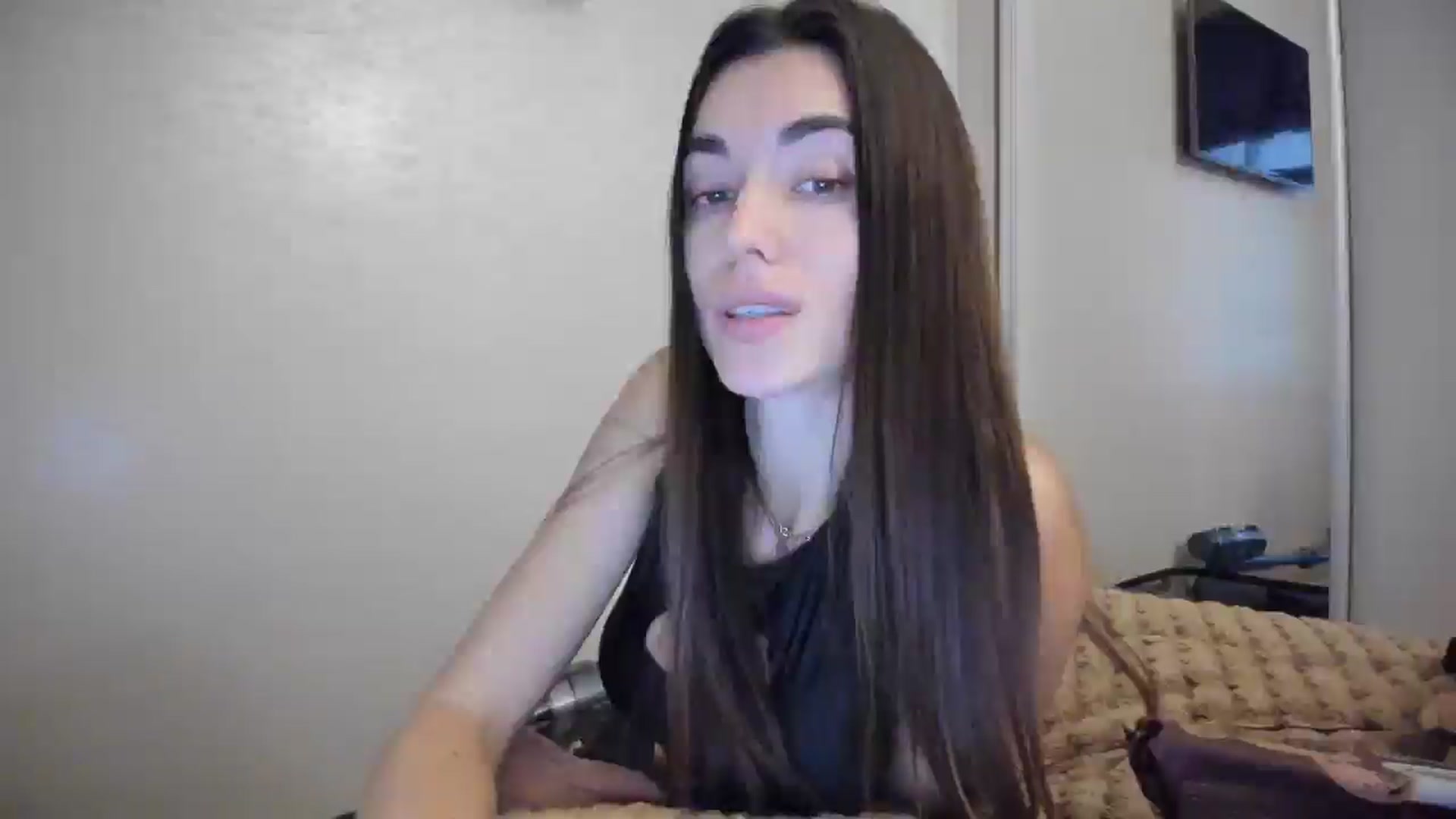 Gallery image thumbnail from laurensaenz's myfreecams stream on, 11/20/2025, 14:27 image 16 of 20