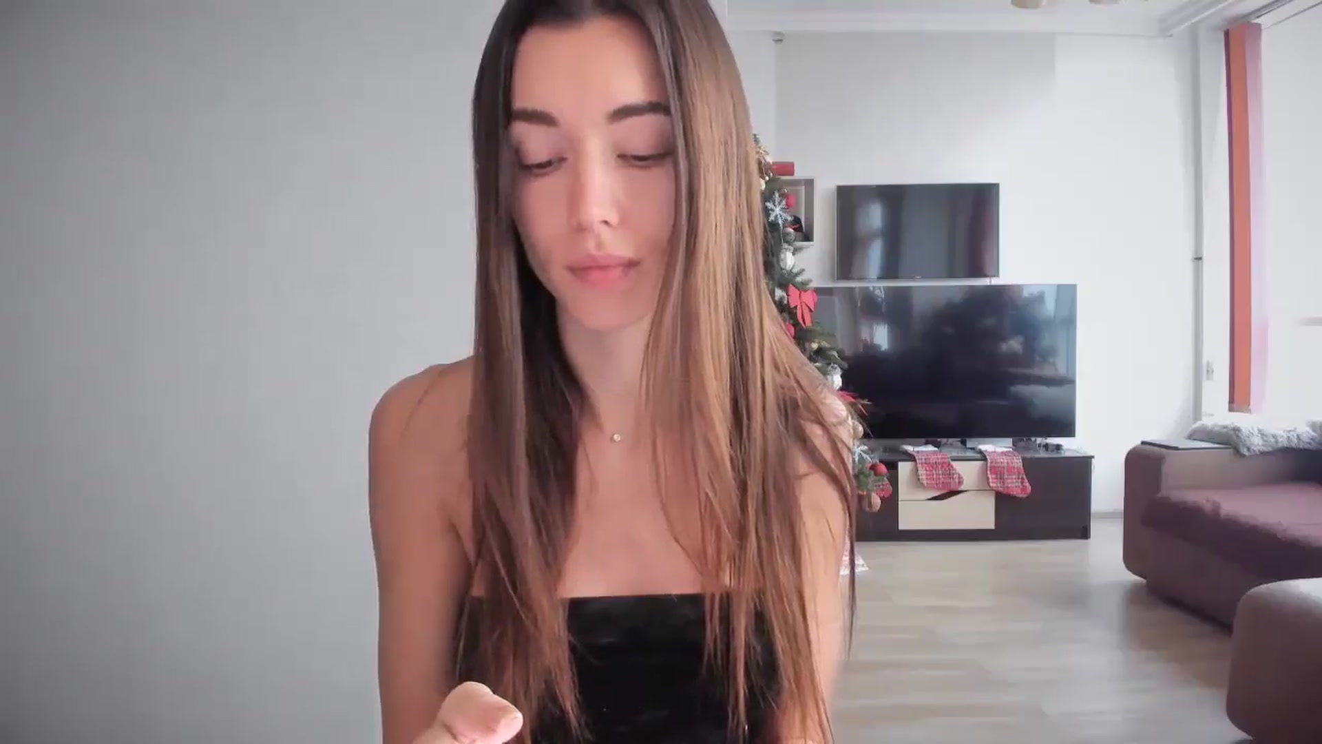 Gallery image thumbnail from laurensaenz's myfreecams stream on, 11/29/2025, 11:59 image 6 of 20