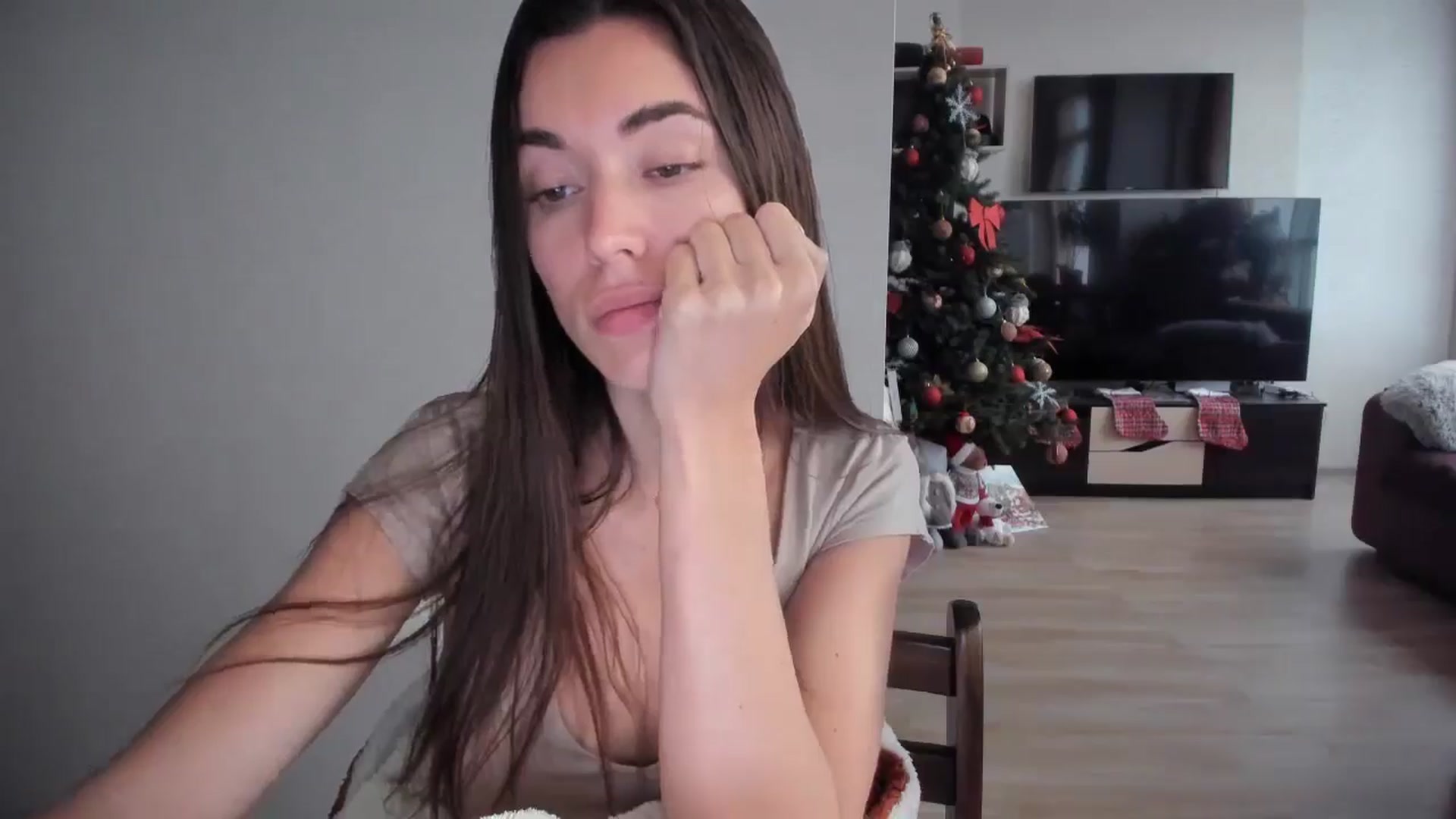 Gallery image thumbnail from laurensaenz's myfreecams stream on, 11/30/2025, 09:52 image 13 of 20