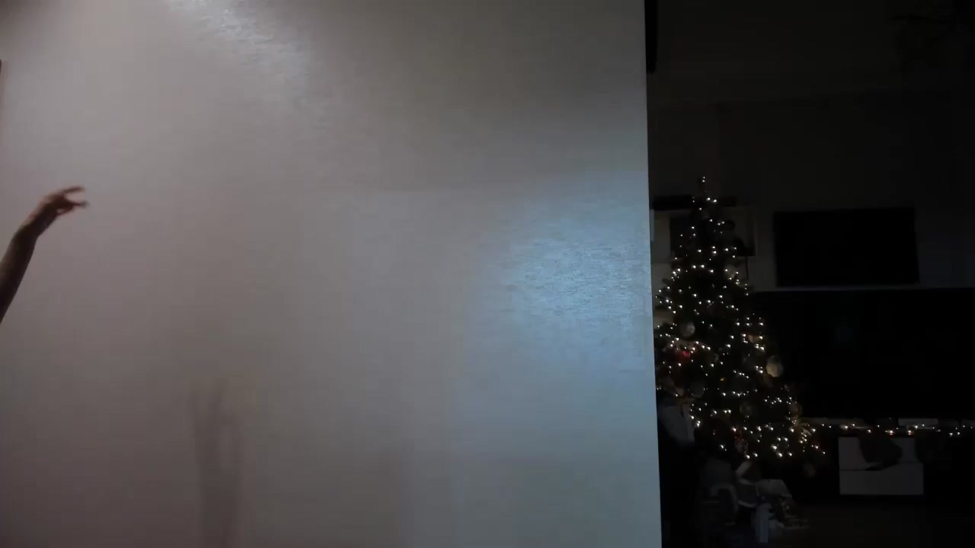 Gallery image thumbnail from laurensaenz's myfreecams stream on, 12/05/2025, 16:57 image 4 of 20