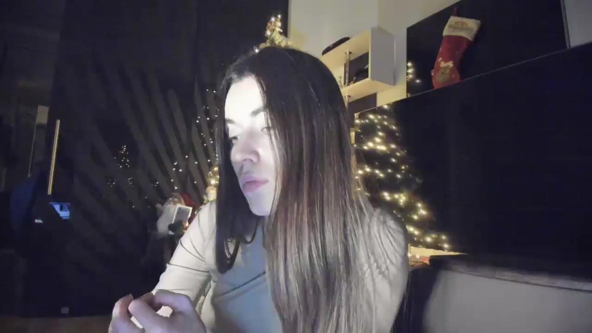 Gallery image thumbnail from laurensaenz's myfreecams stream on, 12/15/2025, 16:41 image 1 of 20