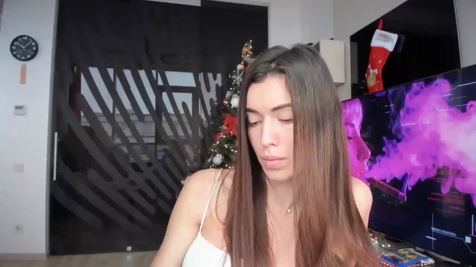 Gallery image thumbnail from laurensaenz's myfreecams stream on, 12/18/2025, 08:15 image 17 of 20