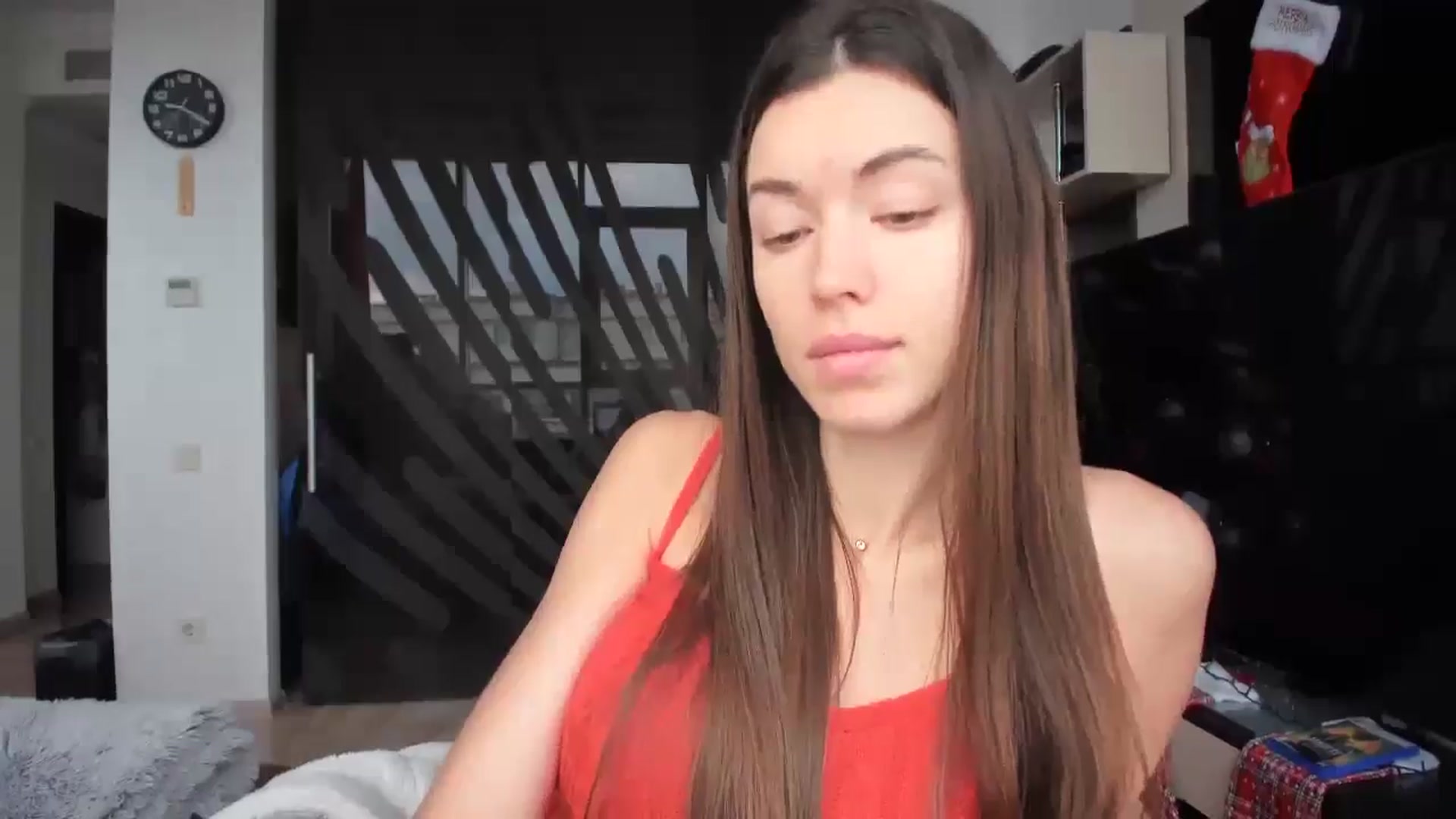 Gallery image thumbnail from laurensaenz's myfreecams stream on, 12/19/2025, 07:32 image 7 of 20