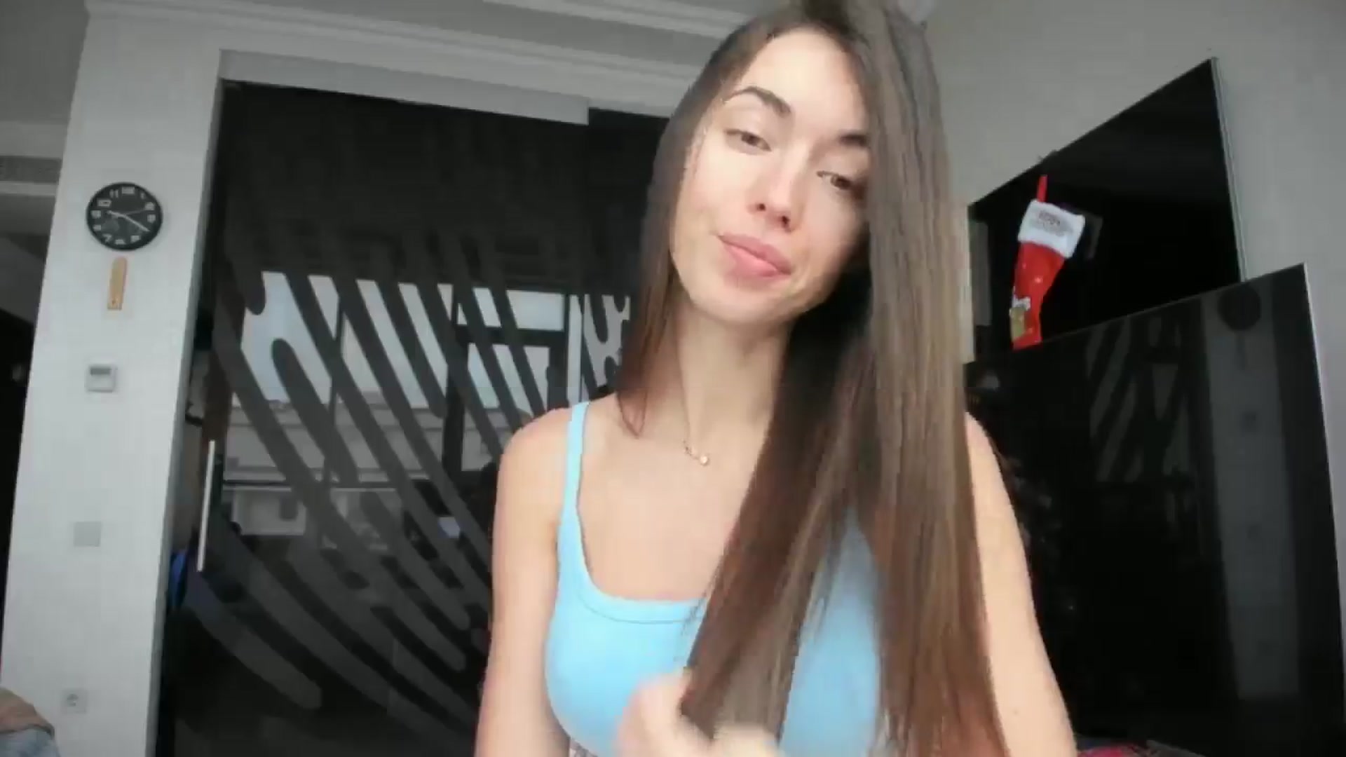 Gallery image thumbnail from laurensaenz's myfreecams stream on, 12/27/2025, 07:32 image 5 of 20