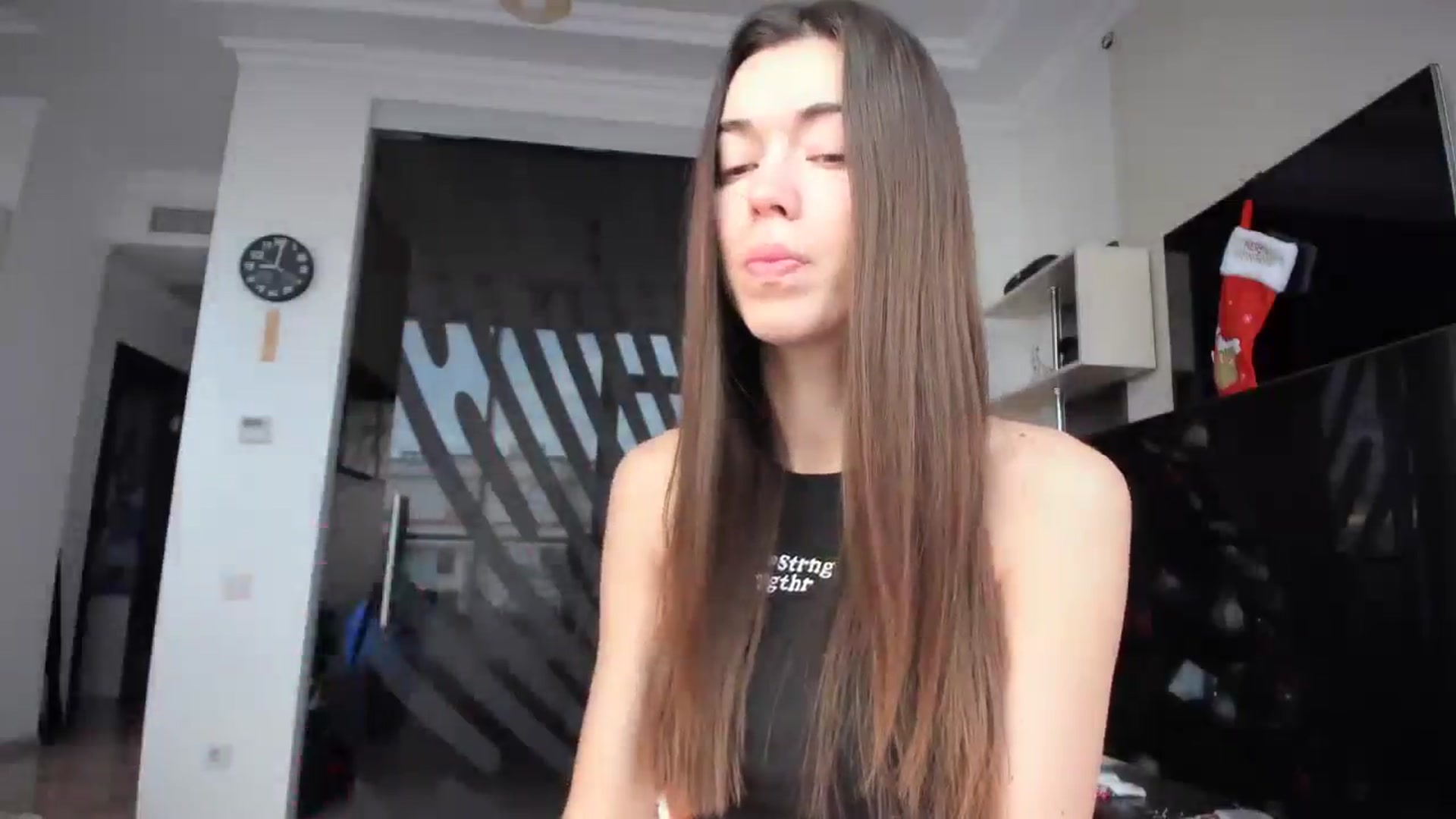 Gallery image thumbnail from laurensaenz's myfreecams stream on, 12/28/2025, 07:18 image 3 of 20